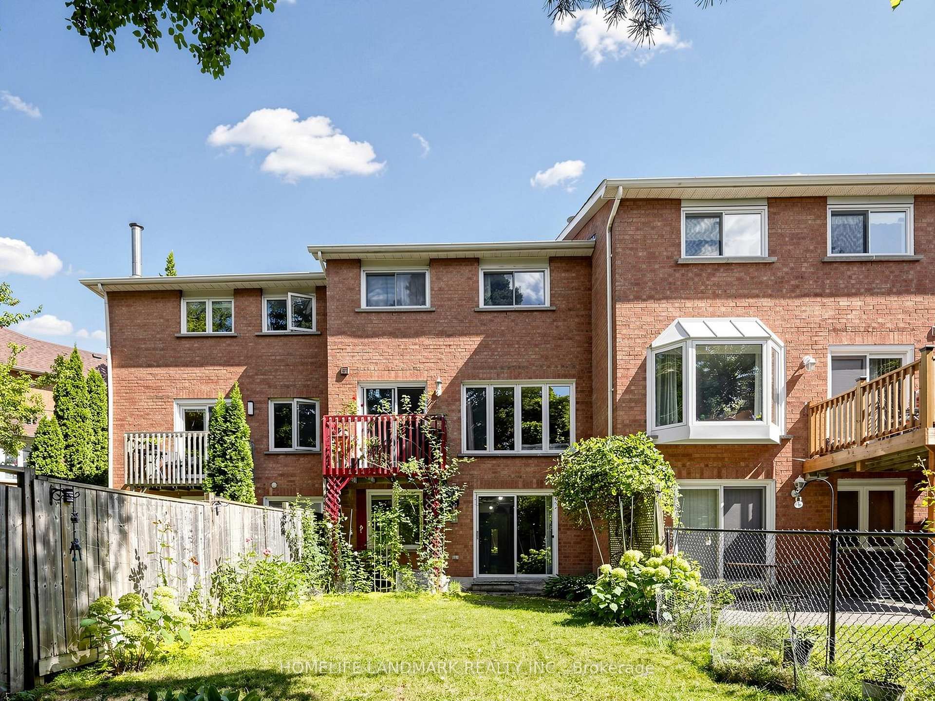 Photo 29 of 52 Queensmill Court, Richmond Hill, Doncrest — HOMEH