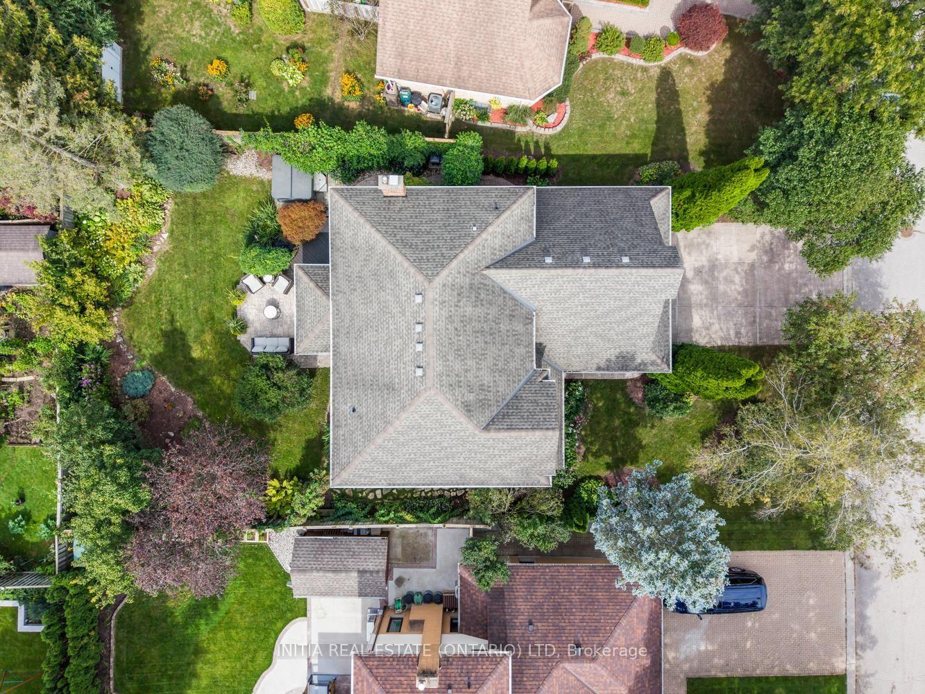 Photo 4 of 82 Masonville Crescent, London, North G — HOMEH