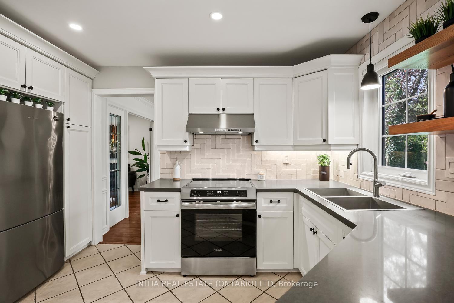 Photo 13 of 82 Masonville Crescent, London, North G — HOMEH