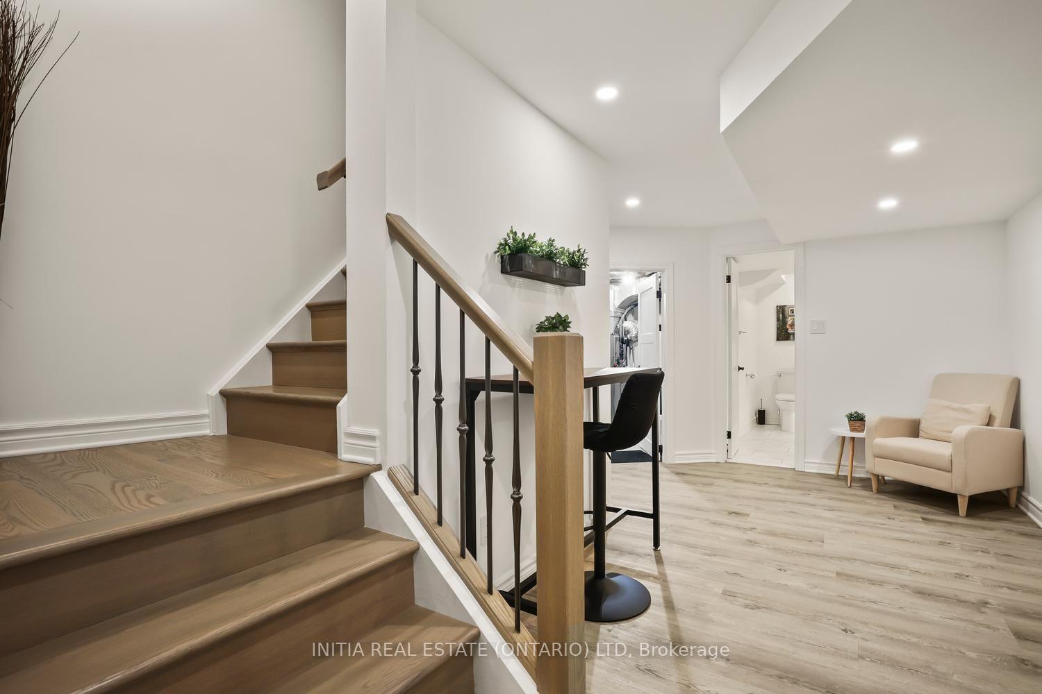 Photo 35 of 82 Masonville Crescent, London, North G — HOMEH