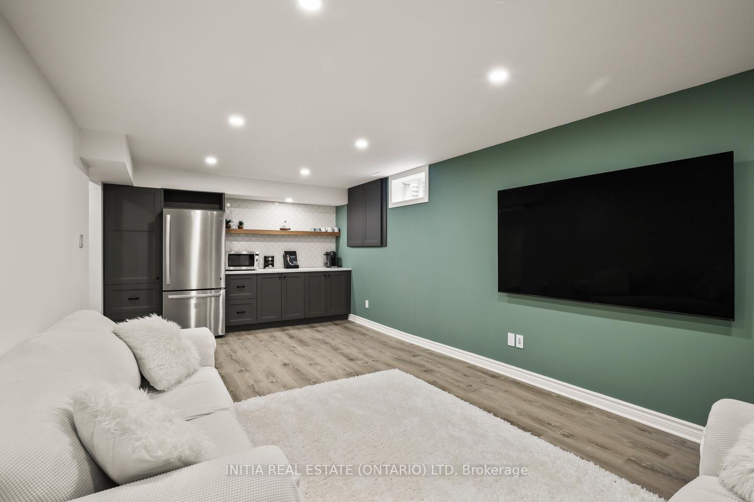 Photo 37 of 82 Masonville Crescent, London, North G — HOMEH