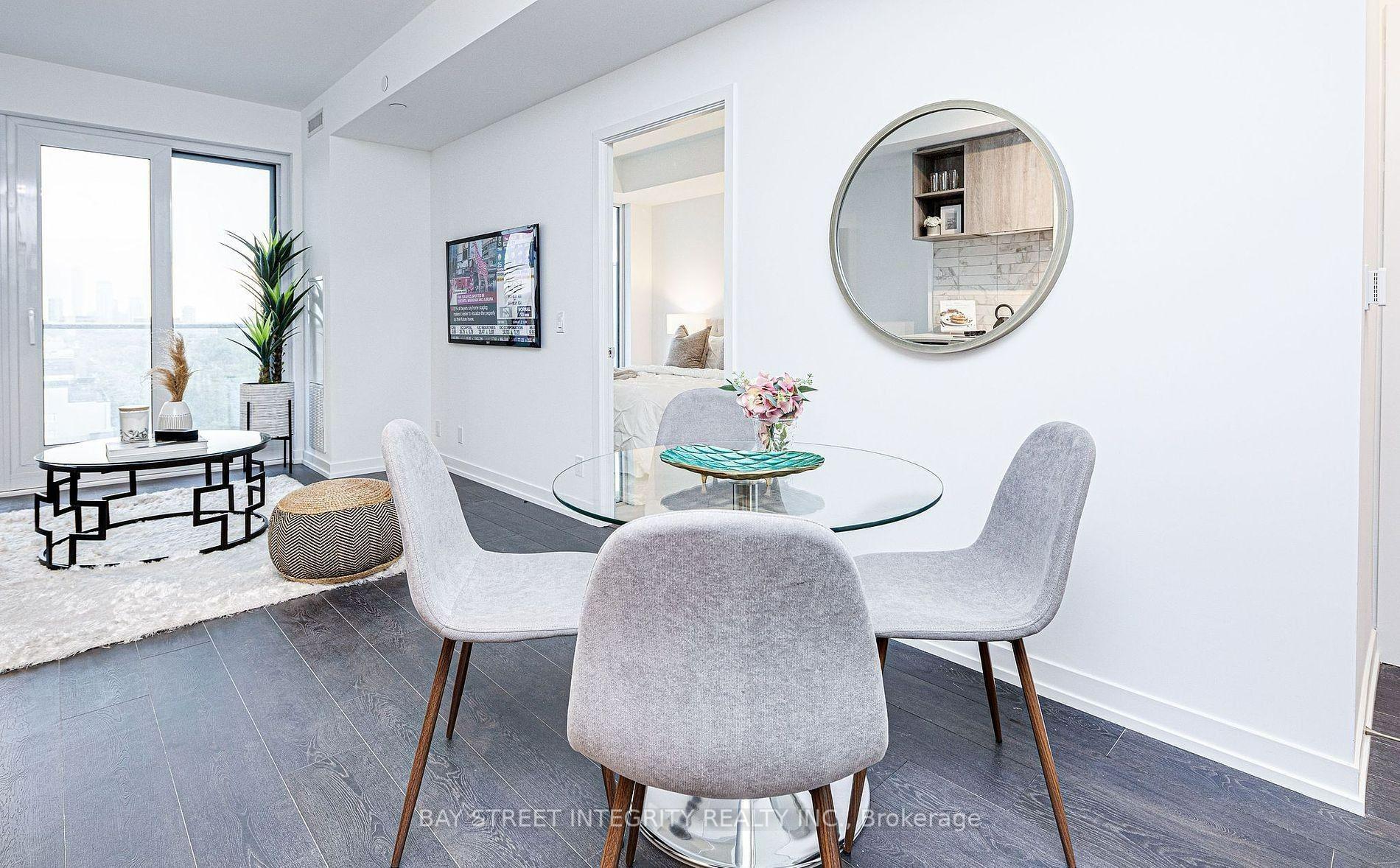 Photo 9 of Unit 1718, 2020 Bathurst Street, Toronto, Humewood-Cedarvale — HOMEH