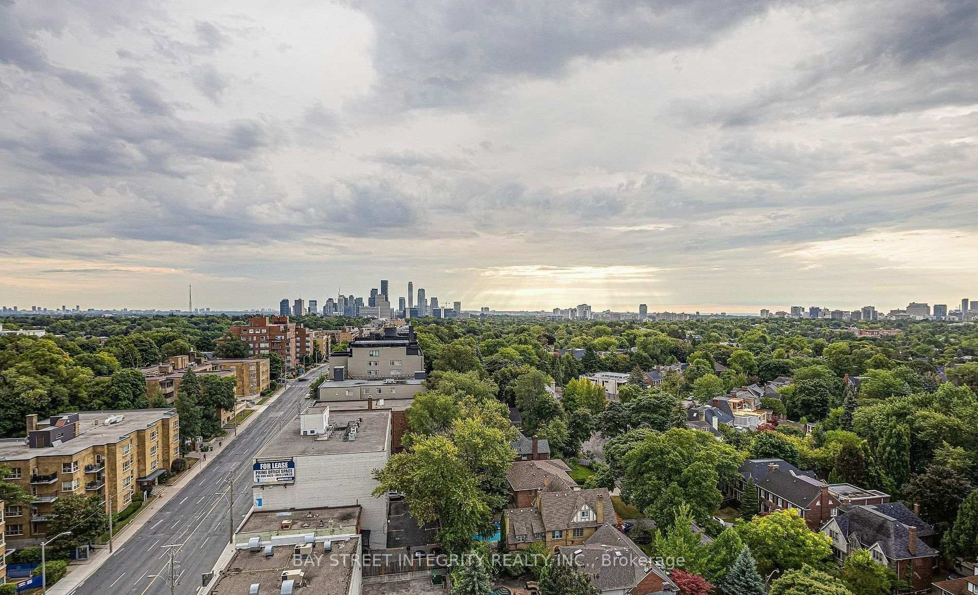 Photo 16 of Unit 1718, 2020 Bathurst Street, Toronto, Humewood-Cedarvale — HOMEH