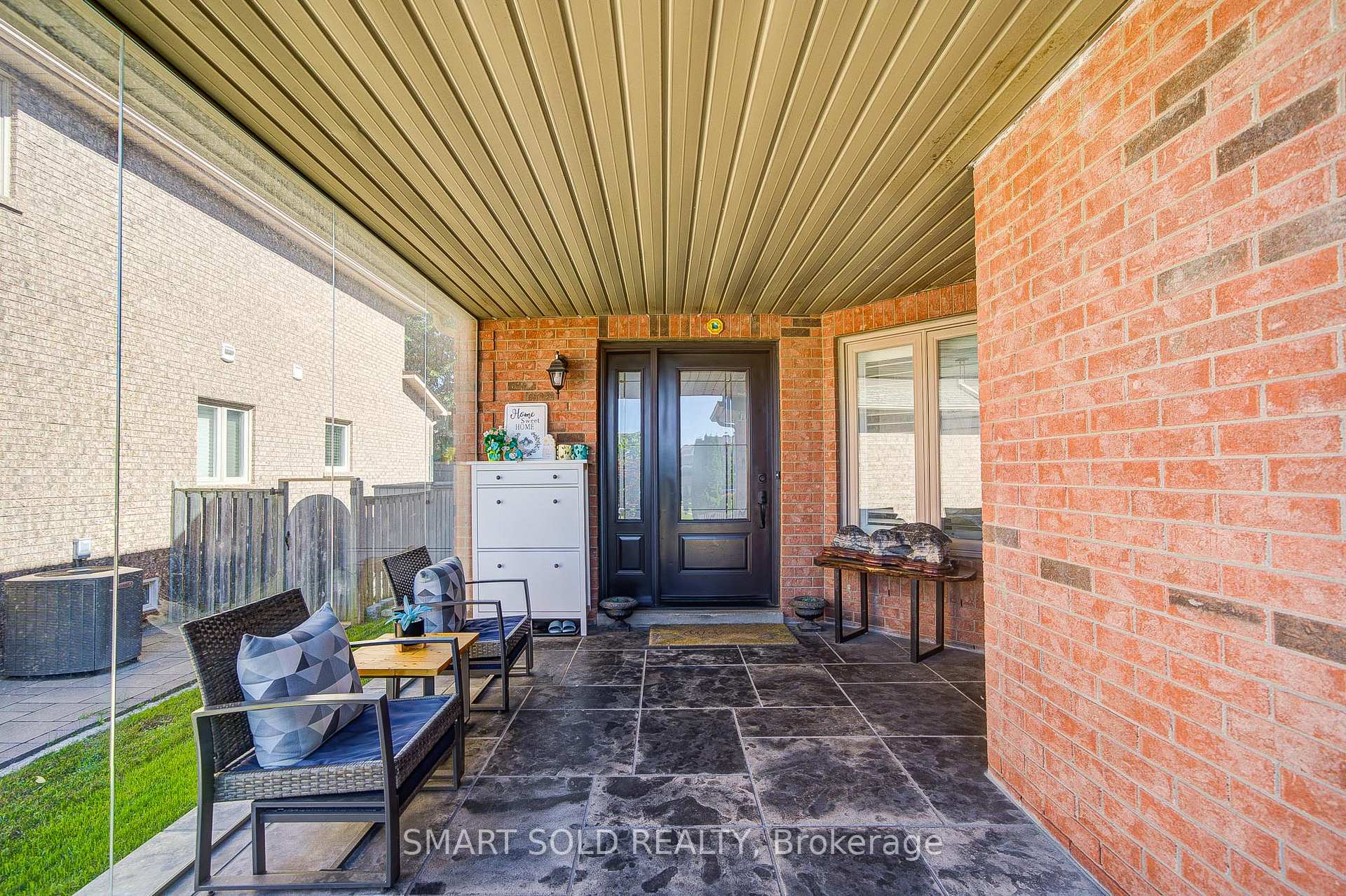 Photo 6 of 157 Waller Street, Whitby, Rolling Acres — HOMEH