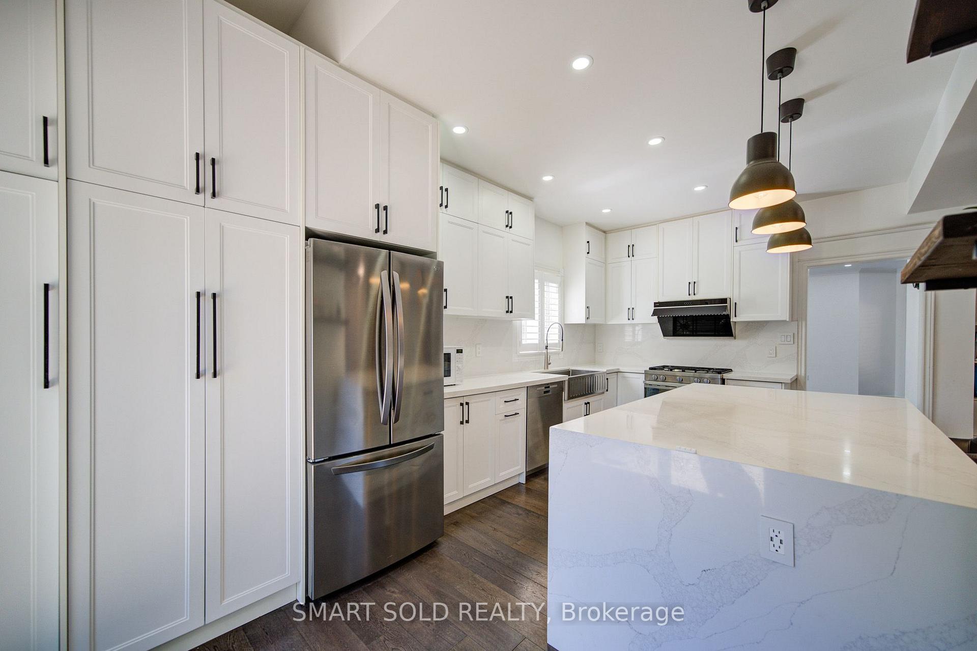 Photo 15 of 157 Waller Street, Whitby, Rolling Acres — HOMEH