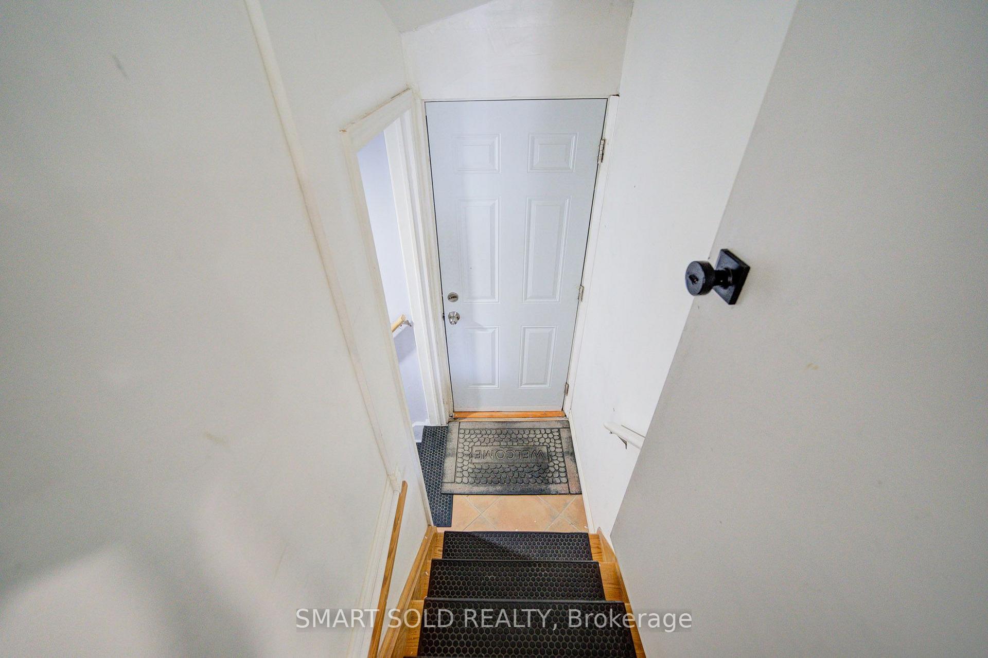 Photo 33 of 157 Waller Street, Whitby, Rolling Acres — HOMEH