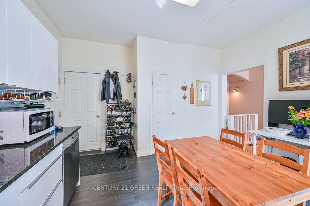 Photo 17 of 147 Herkimer Street, Hamilton, Durand — HOMEH