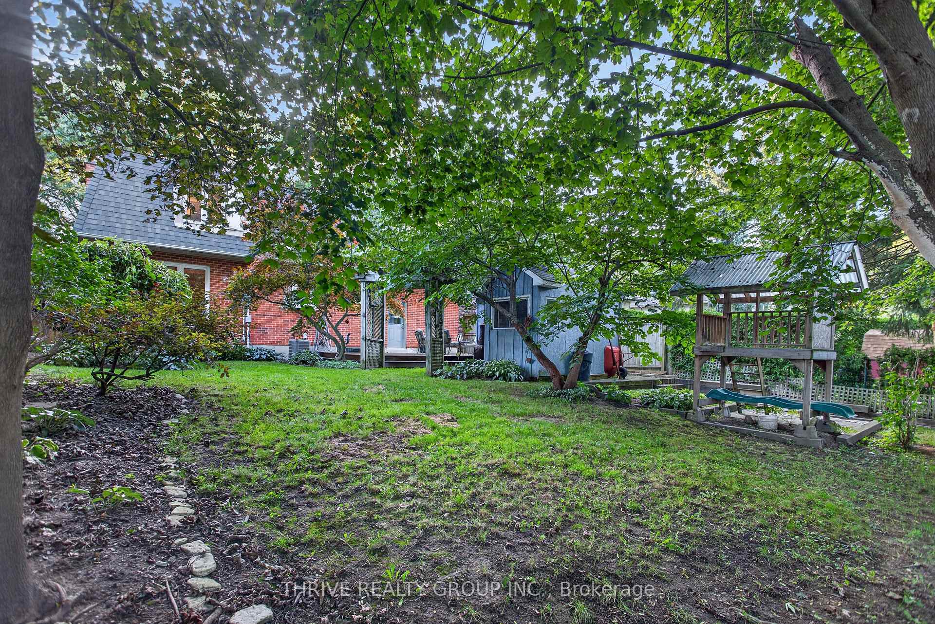 Photo 46 of 18 Rexway Road, London, North F — HOMEH