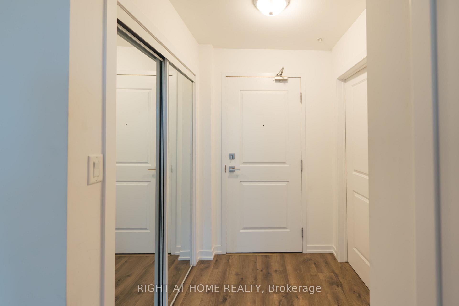Photo 14 of Unit 803, 85 Robinson Street, Hamilton, Durand — HOMEH