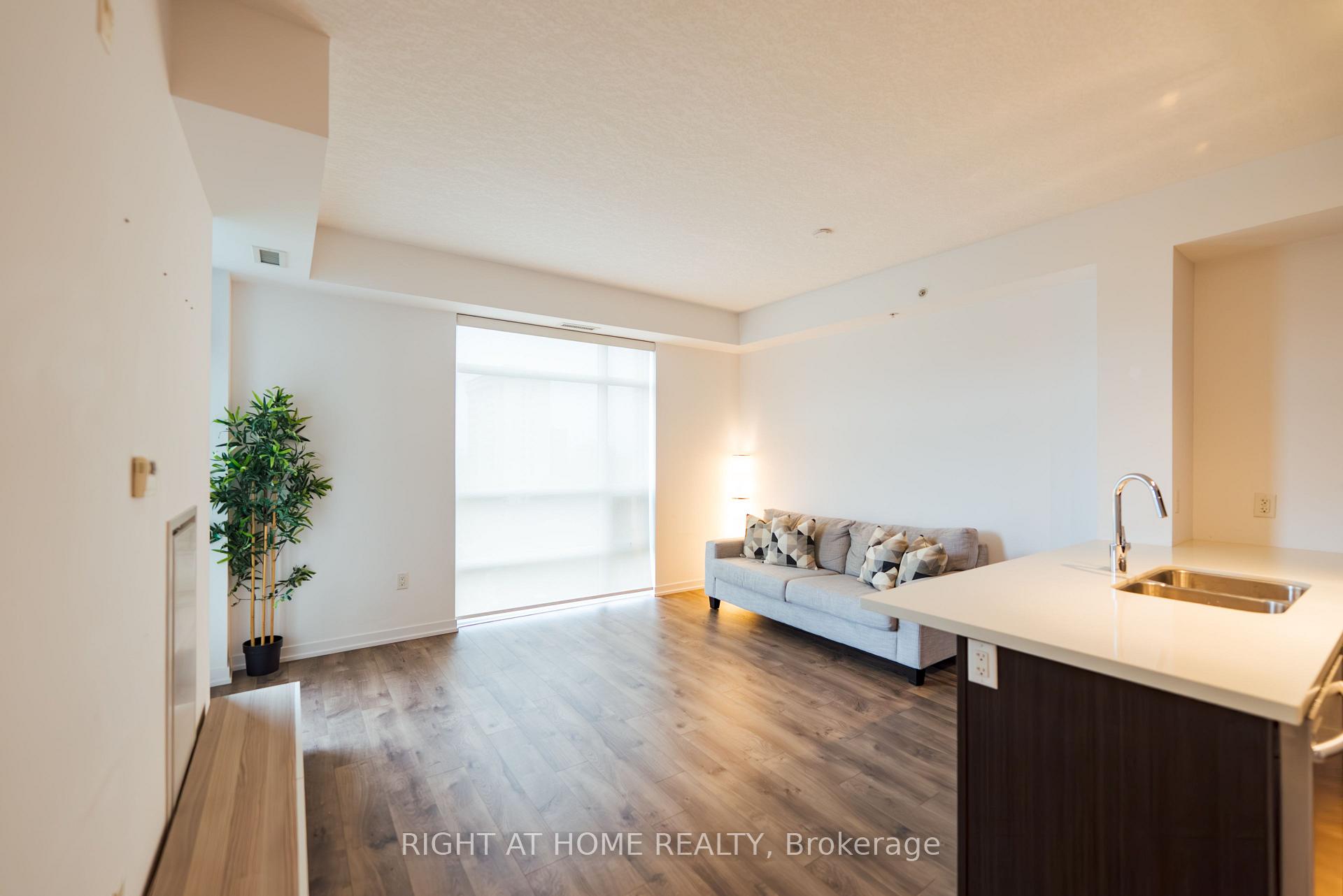 Photo 16 of Unit 803, 85 Robinson Street, Hamilton, Durand — HOMEH