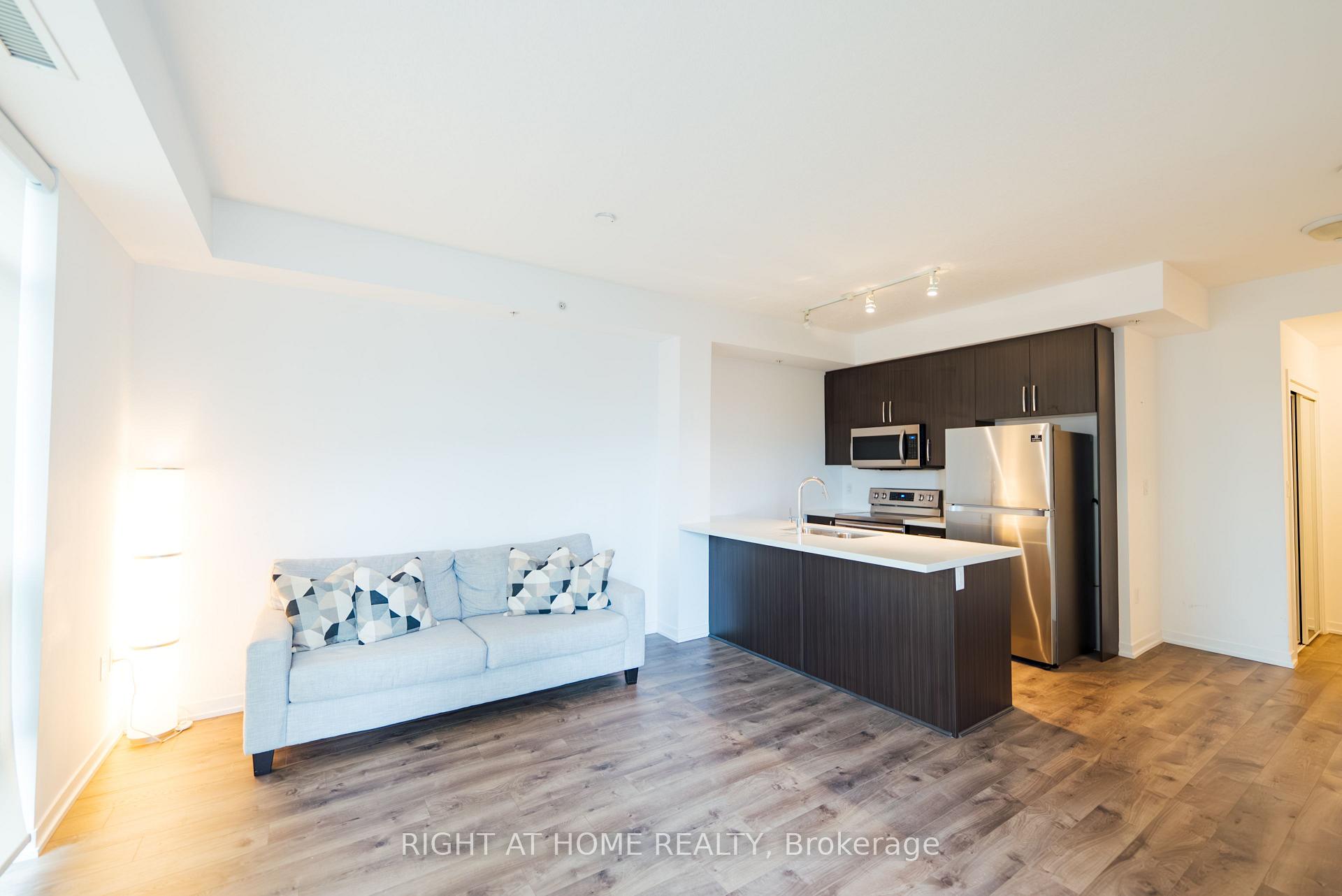 Photo 17 of Unit 803, 85 Robinson Street, Hamilton, Durand — HOMEH