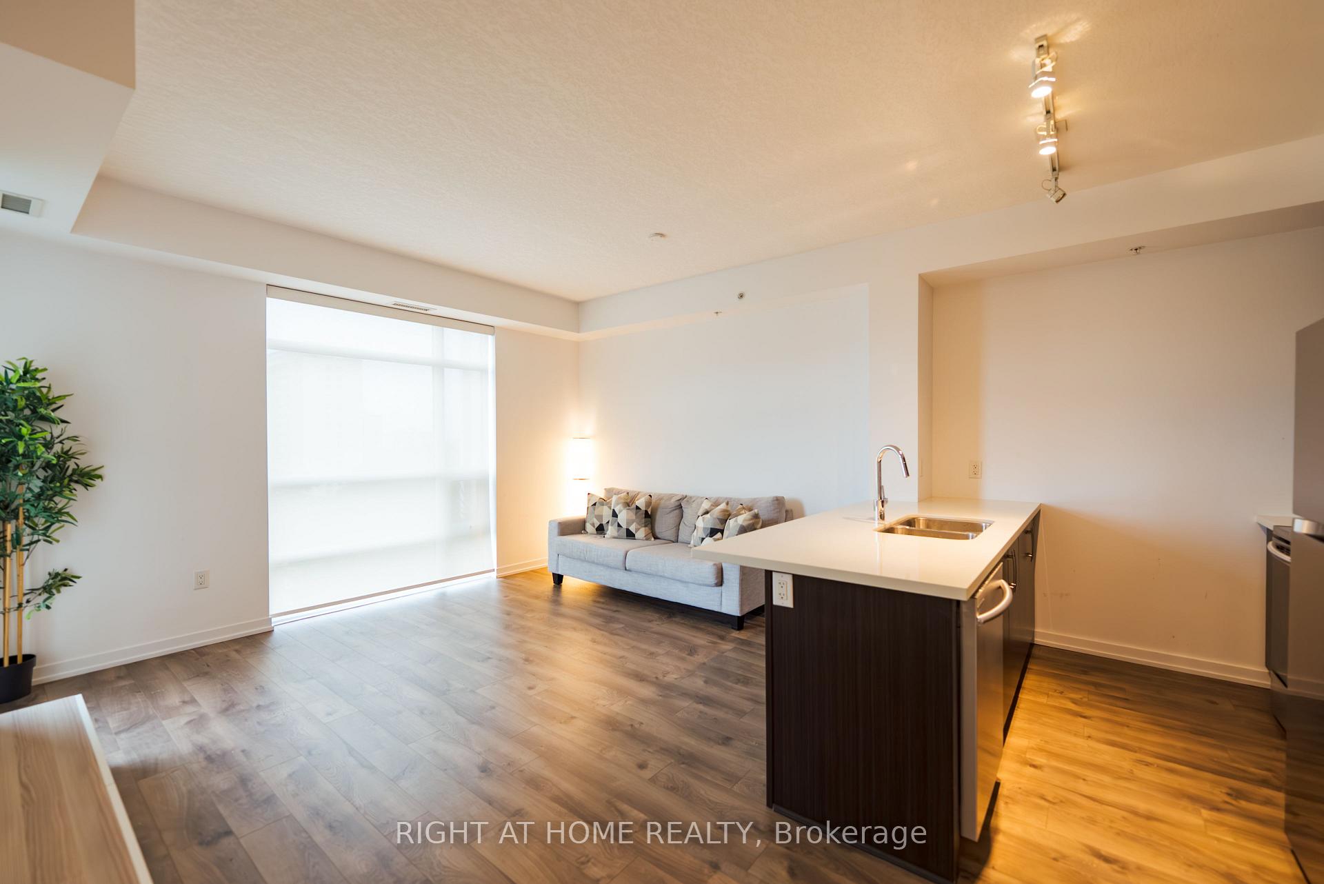 Photo 18 of Unit 803, 85 Robinson Street, Hamilton, Durand — HOMEH