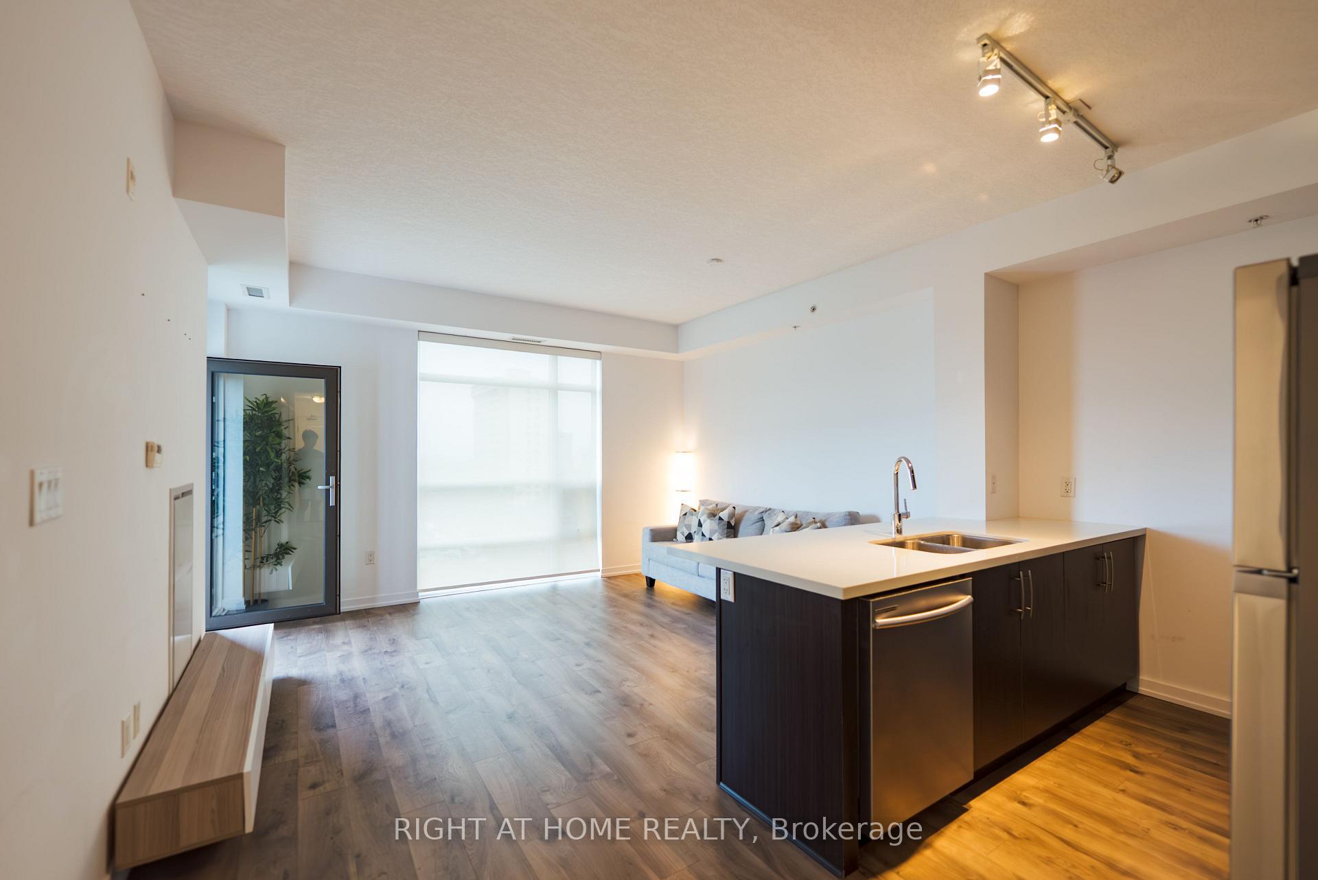 Photo 20 of Unit 803, 85 Robinson Street, Hamilton, Durand — HOMEH