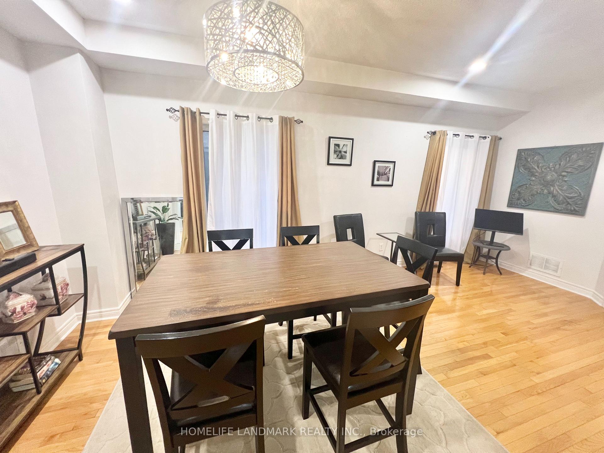 Photo 2 of 55 Fonda Road, Markham, Middlefield — HOMEH