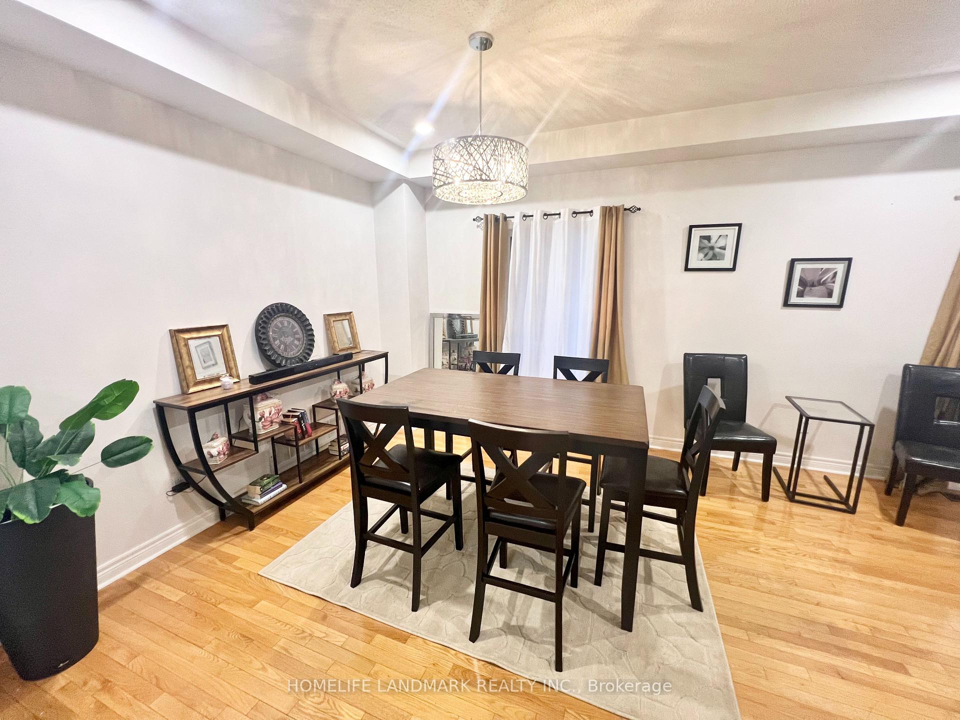 Photo 3 of 55 Fonda Road, Markham, Middlefield — HOMEH