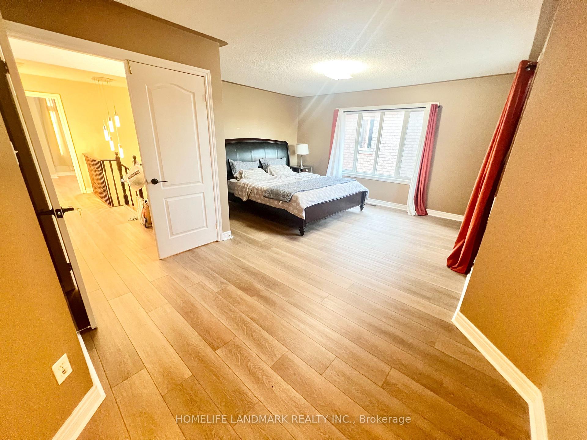 Photo 13 of 55 Fonda Road, Markham, Middlefield — HOMEH