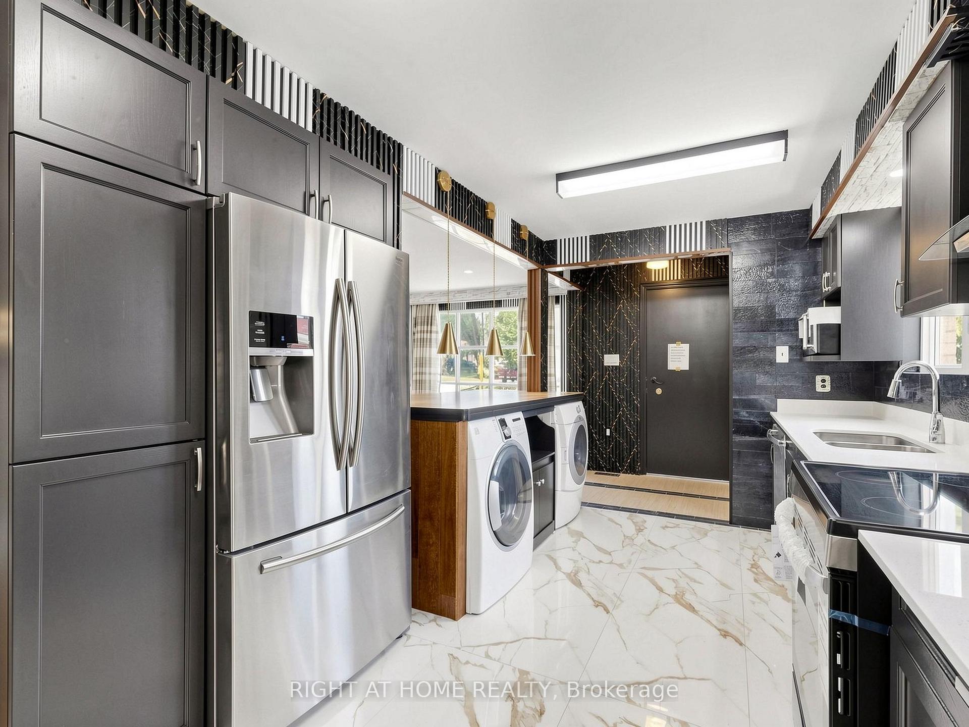 Photo 6 of 65 Darlingside Drive, Scarborough, West Hill — HOMEH