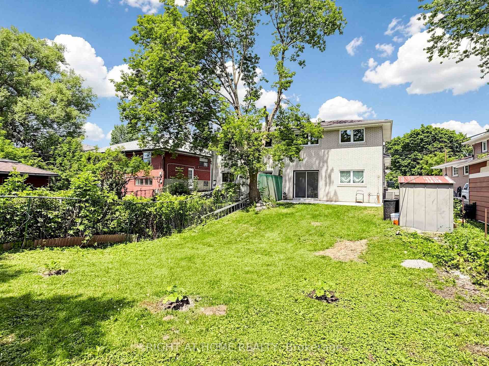 Photo 14 of 65 Darlingside Drive, Scarborough, West Hill — HOMEH