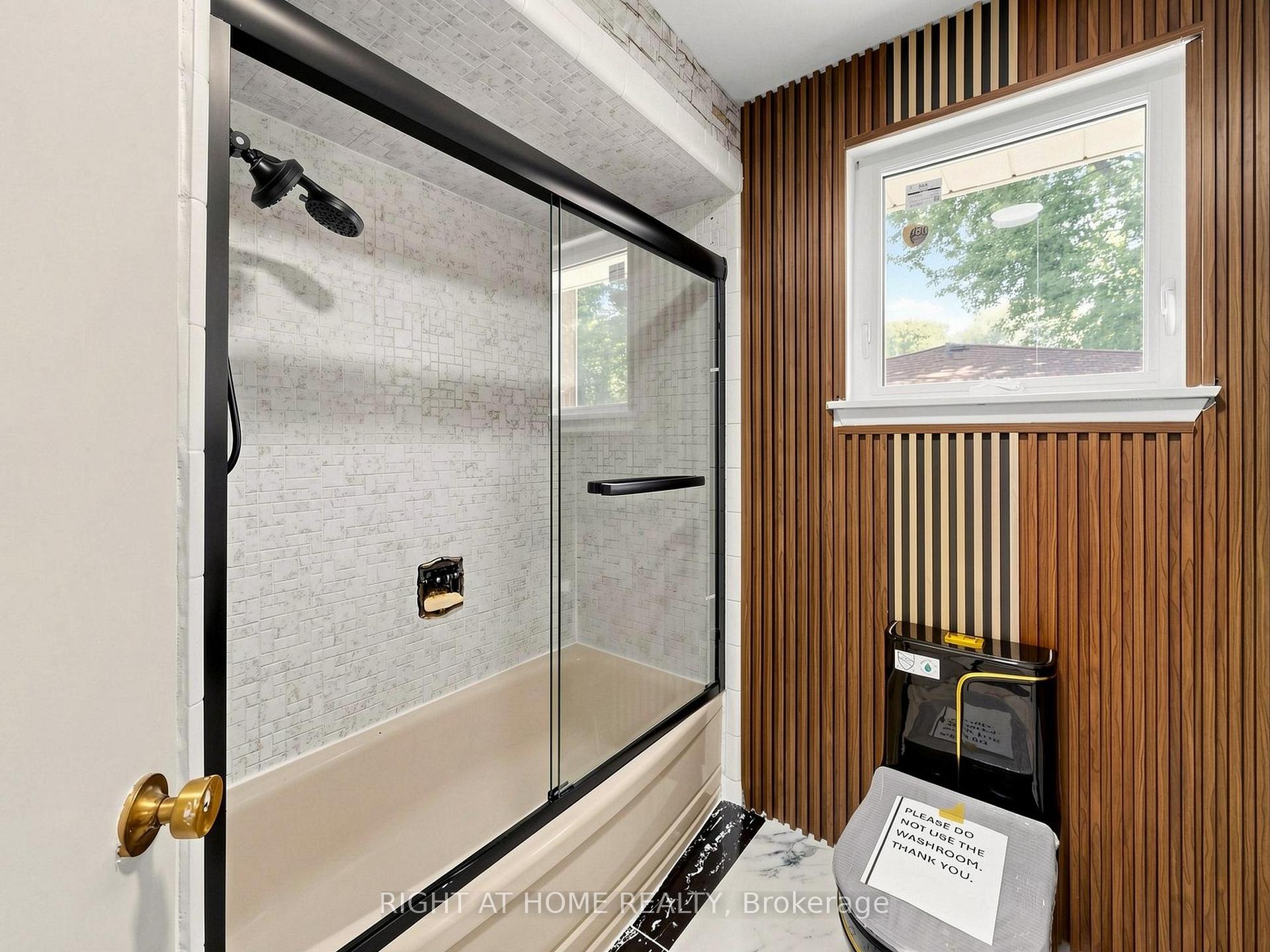 Photo 19 of 65 Darlingside Drive, Scarborough, West Hill — HOMEH