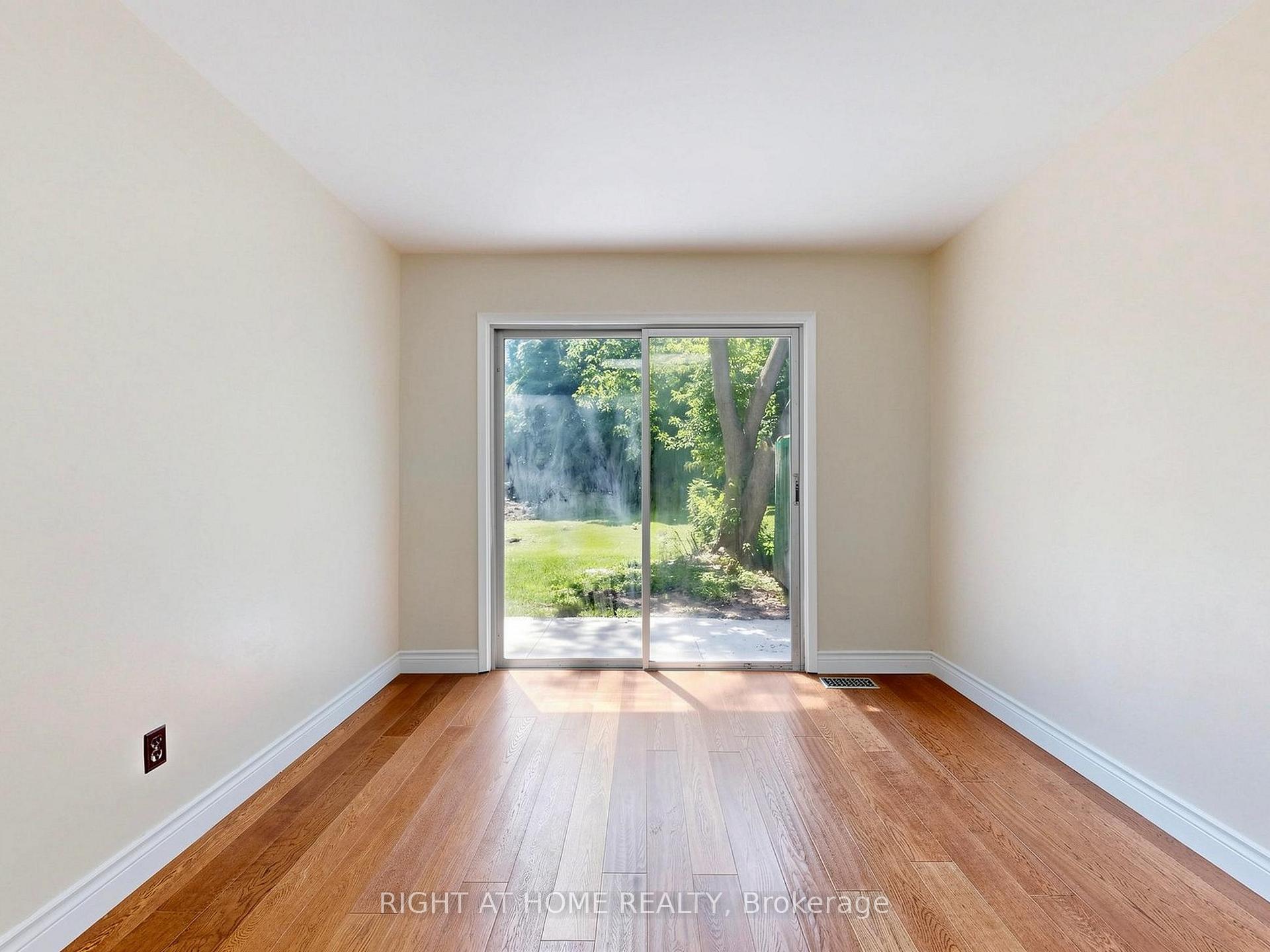 Photo 21 of 65 Darlingside Drive, Scarborough, West Hill — HOMEH