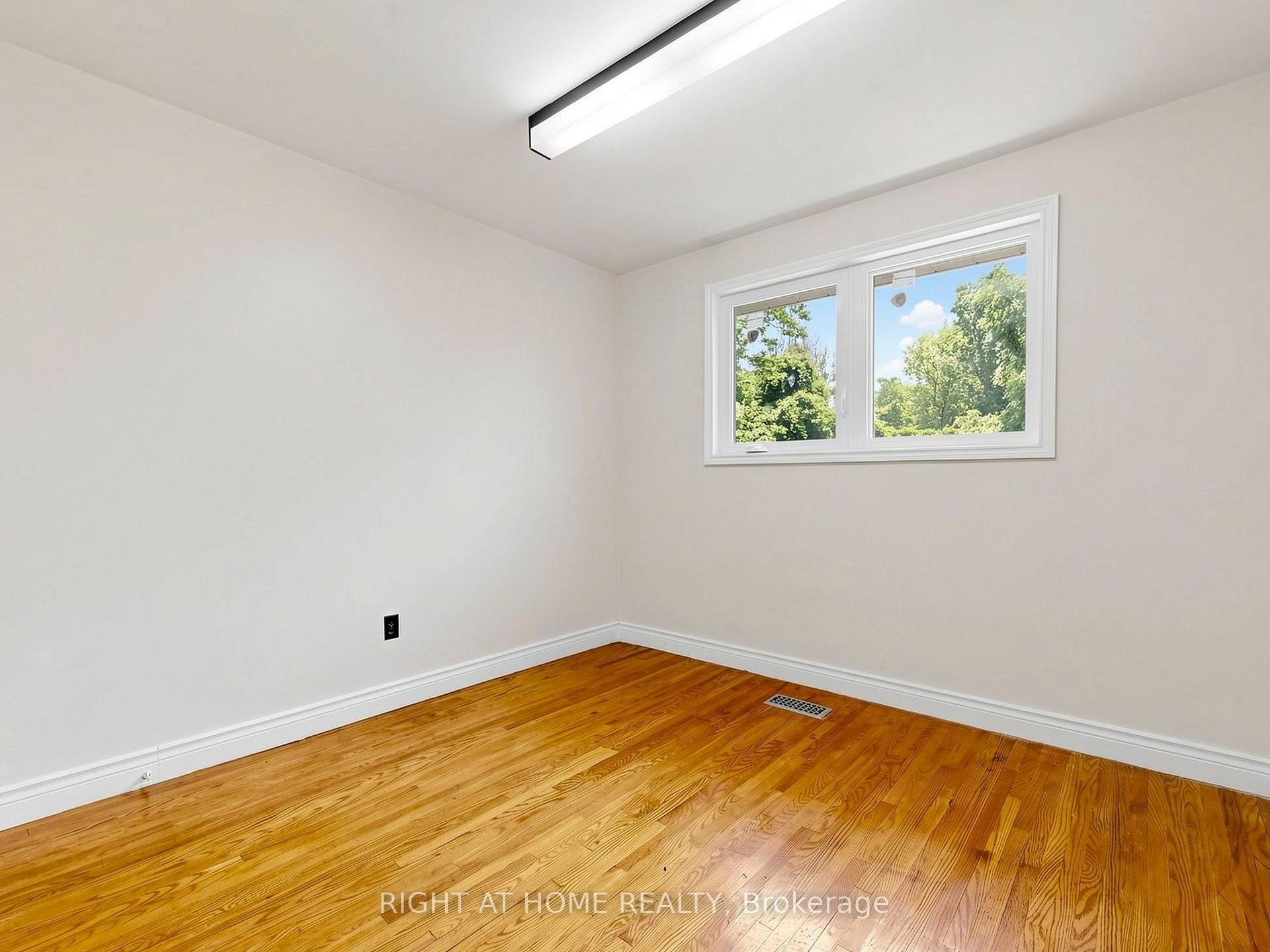 Photo 35 of 65 Darlingside Drive, Scarborough, West Hill — HOMEH