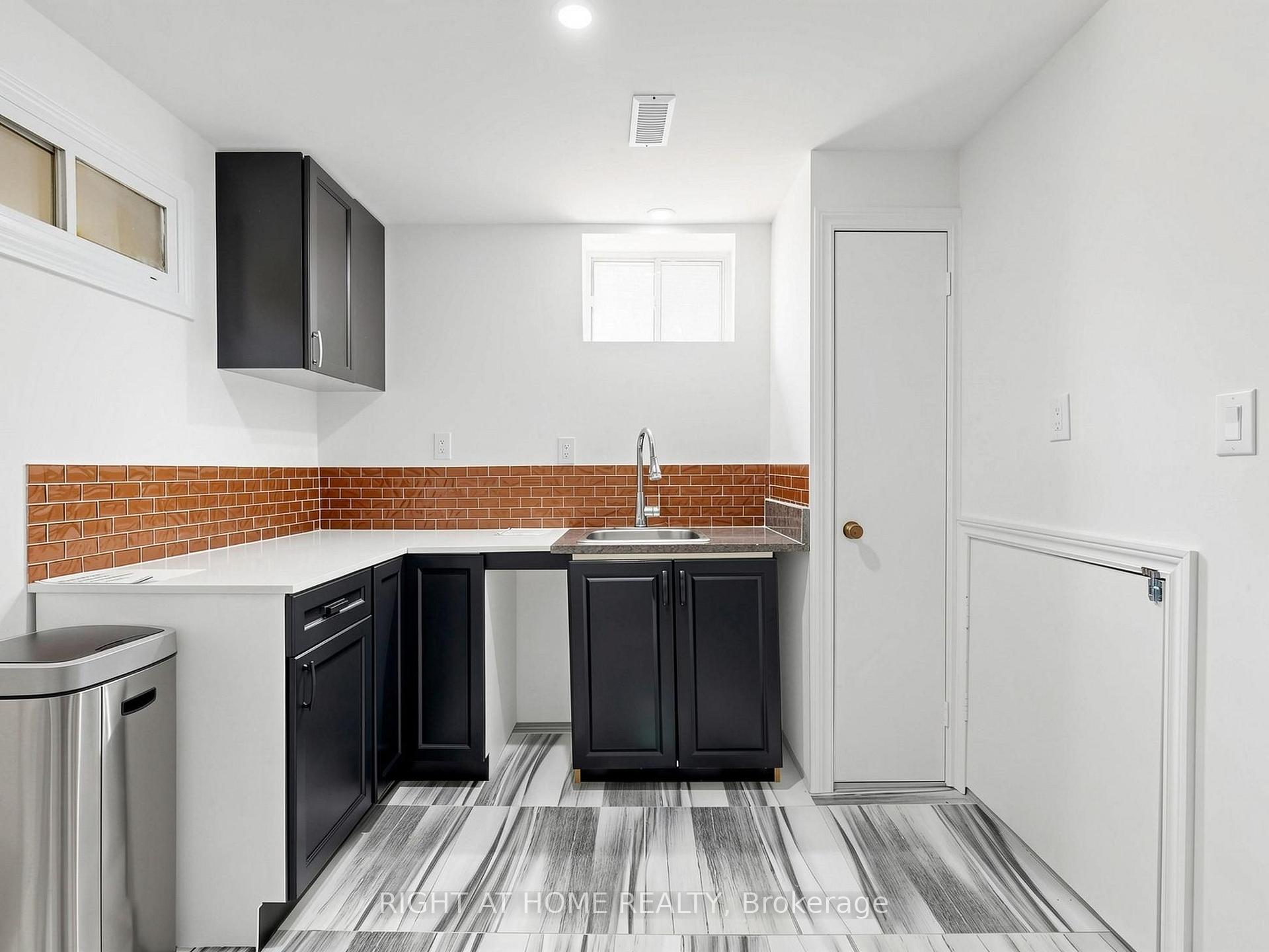 Photo 44 of 65 Darlingside Drive, Scarborough, West Hill — HOMEH