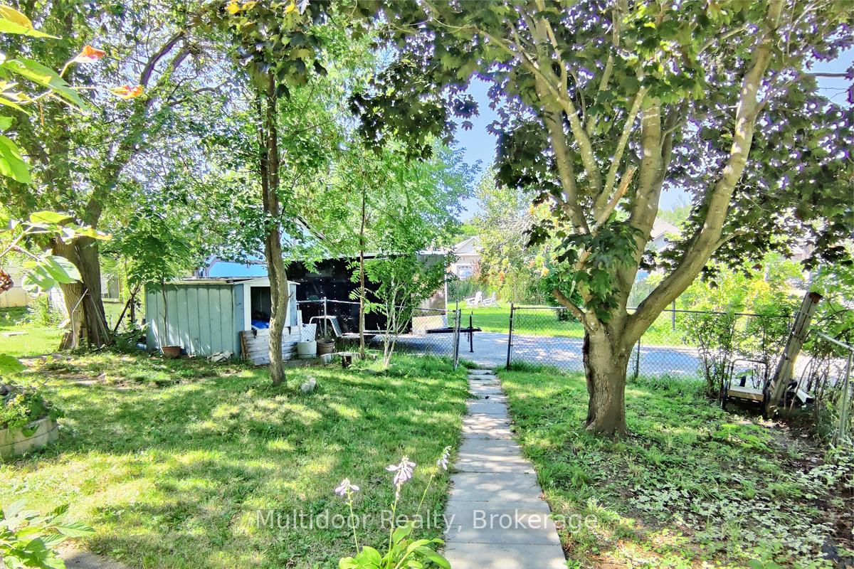 Photo 3 of 1058 Isabella Street, Innisfil, Rural Innisfil — HOMEH