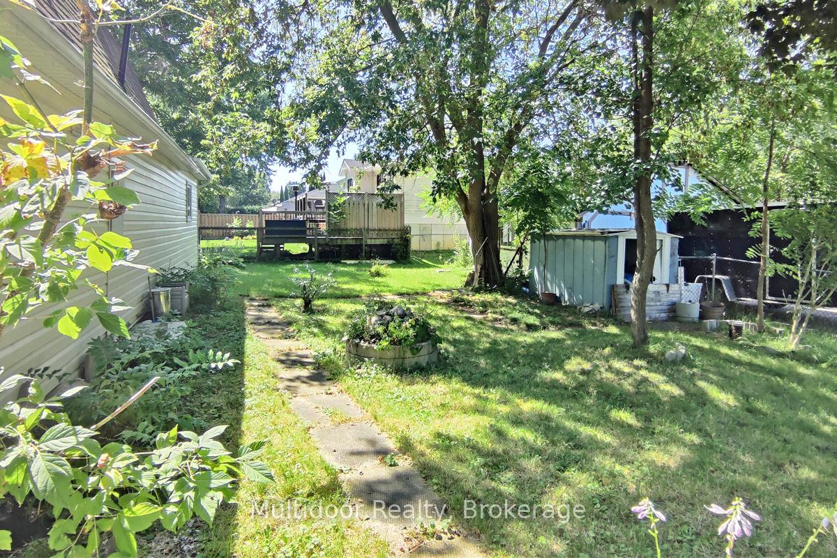 Photo 4 of 1058 Isabella Street, Innisfil, Rural Innisfil — HOMEH