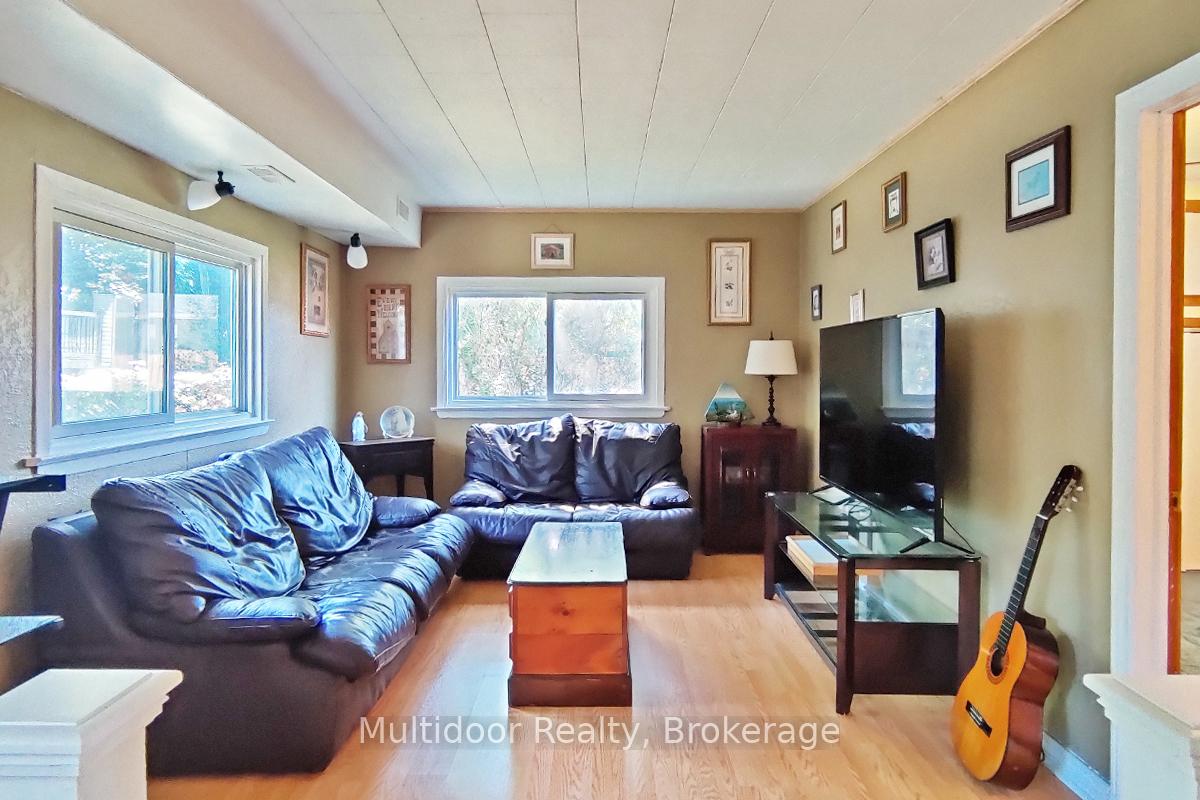 Photo 17 of 1058 Isabella Street, Innisfil, Rural Innisfil — HOMEH