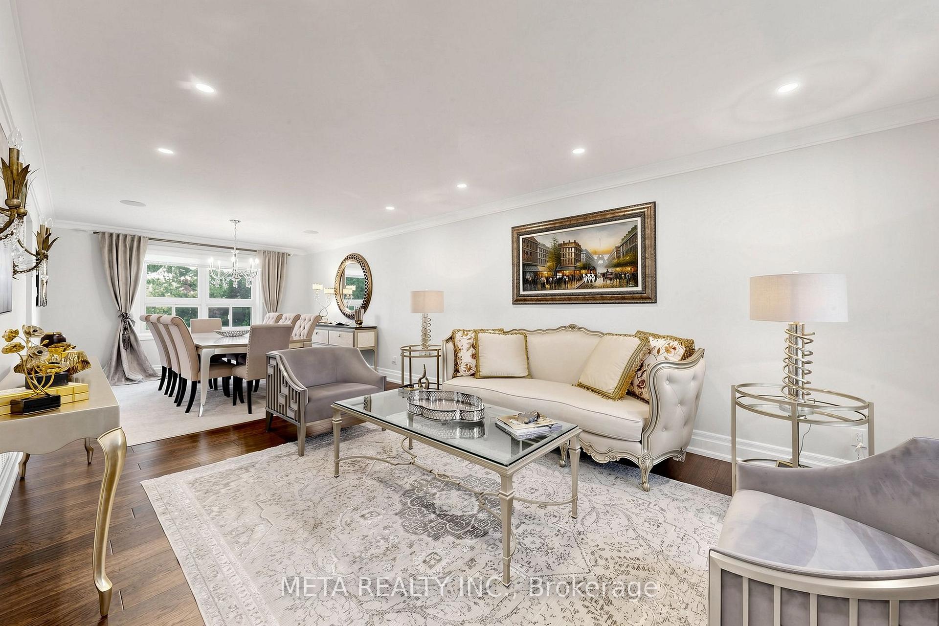 Photo 5 of 431 Kerrybrook Drive, Richmond Hill, Mill Pond — HOMEH