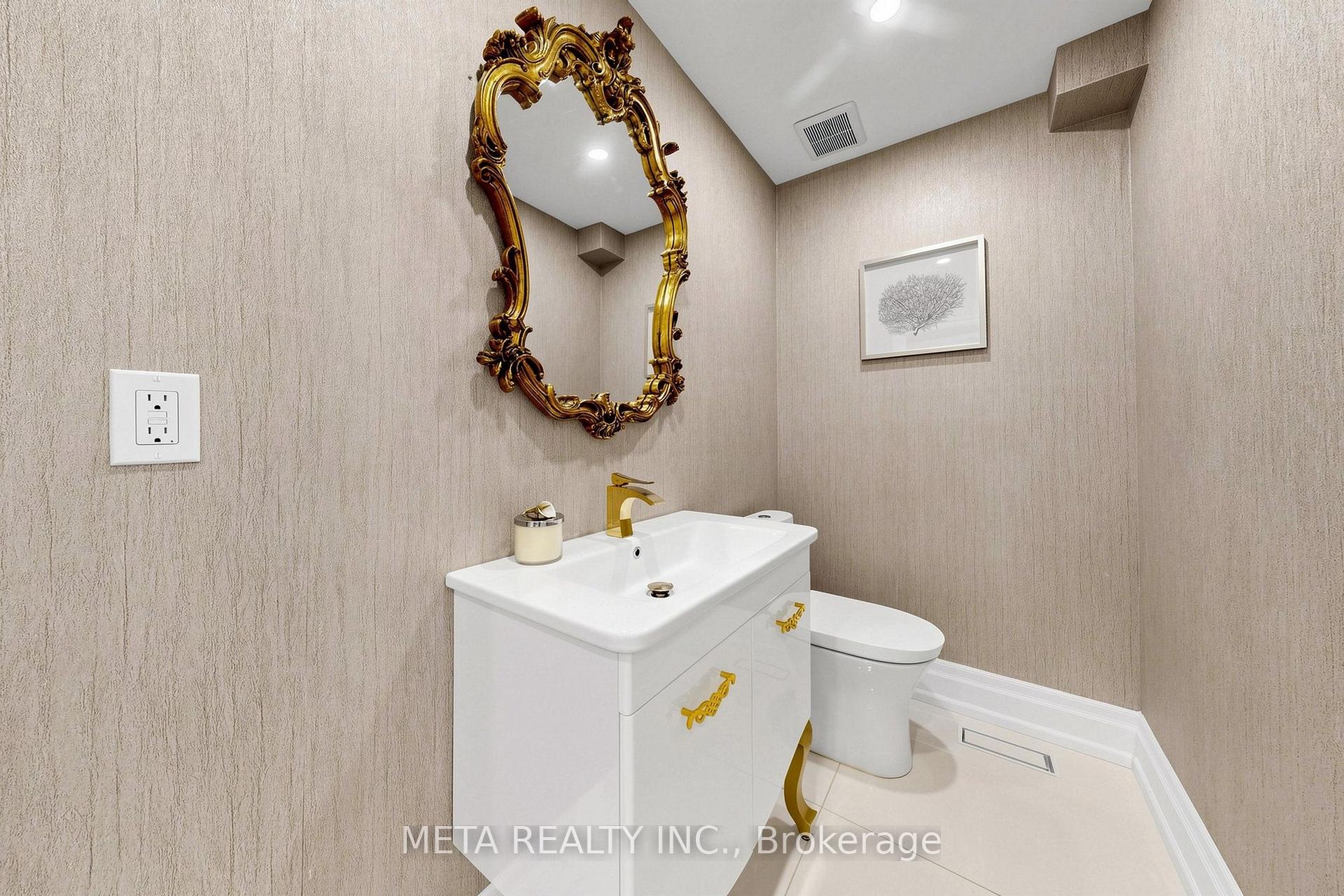 Photo 24 of 431 Kerrybrook Drive, Richmond Hill, Mill Pond — HOMEH
