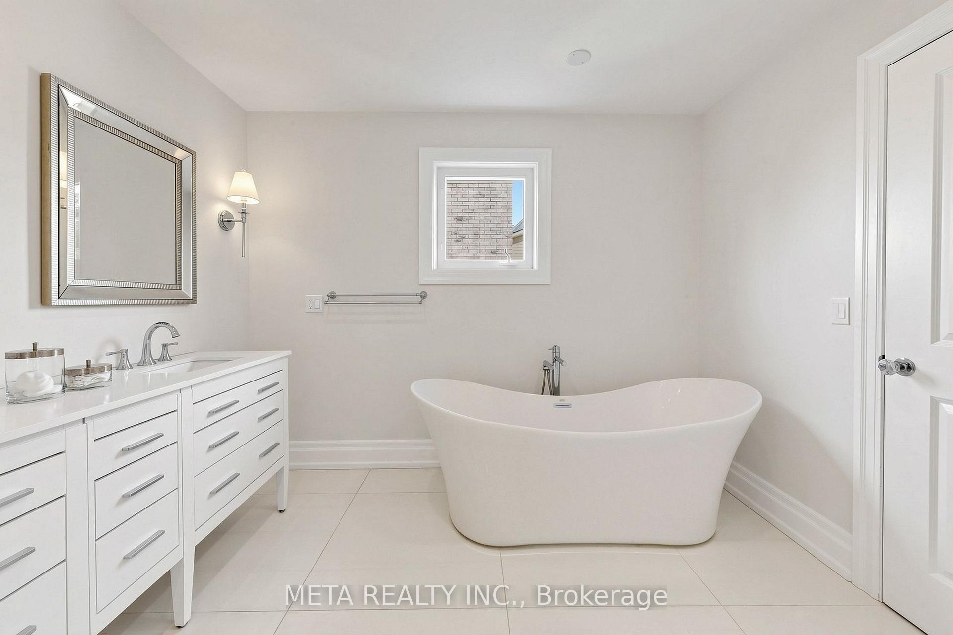 Photo 31 of 431 Kerrybrook Drive, Richmond Hill, Mill Pond — HOMEH