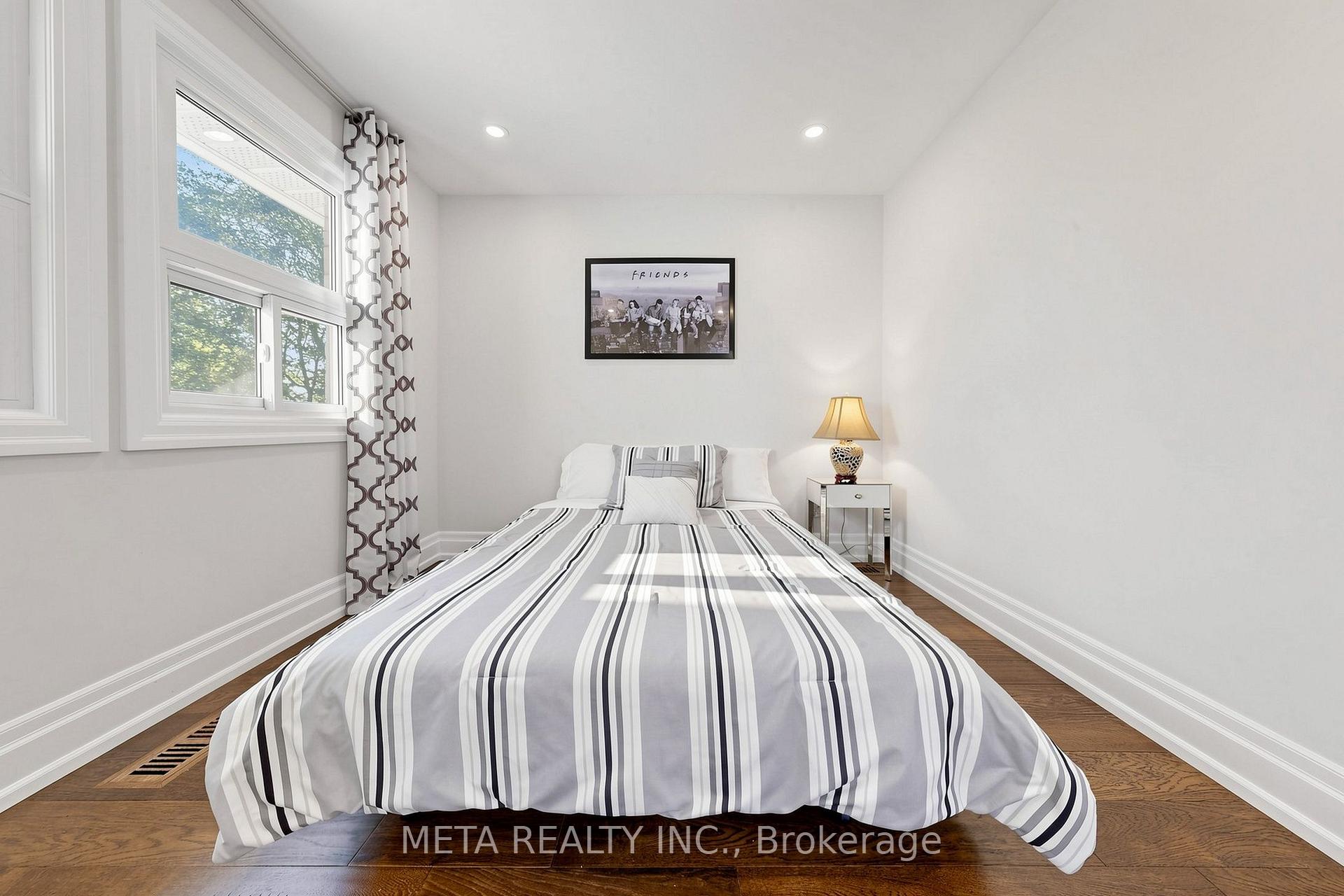 Photo 35 of 431 Kerrybrook Drive, Richmond Hill, Mill Pond — HOMEH