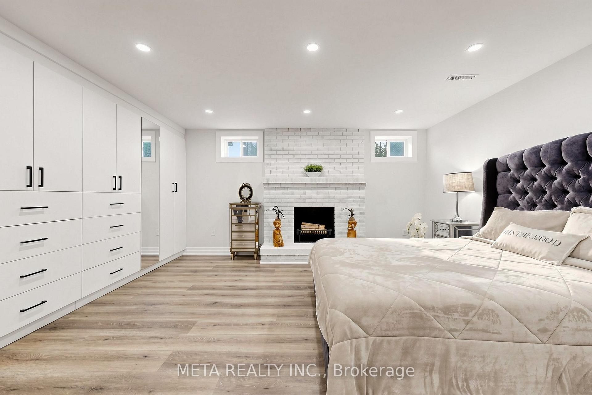 Photo 46 of 431 Kerrybrook Drive, Richmond Hill, Mill Pond — HOMEH