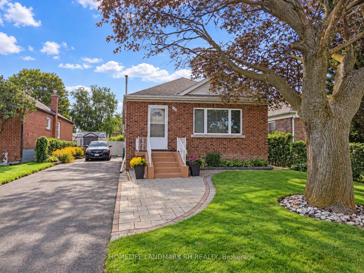 Photo 1 of 164 Marchington Circle, Scarborough, Wexford-Maryvale — HOMEH