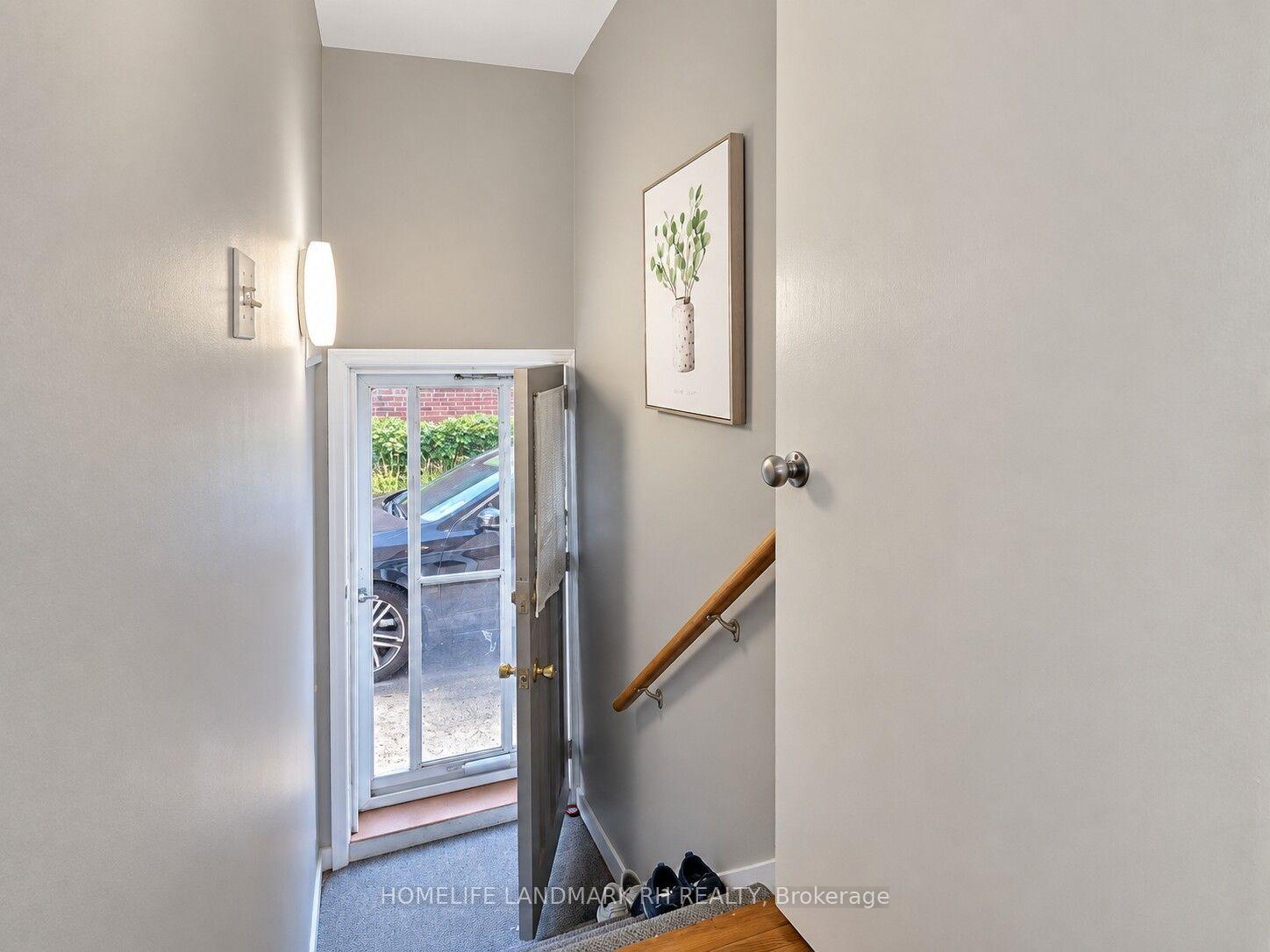 Photo 22 of 164 Marchington Circle, Scarborough, Wexford-Maryvale — HOMEH