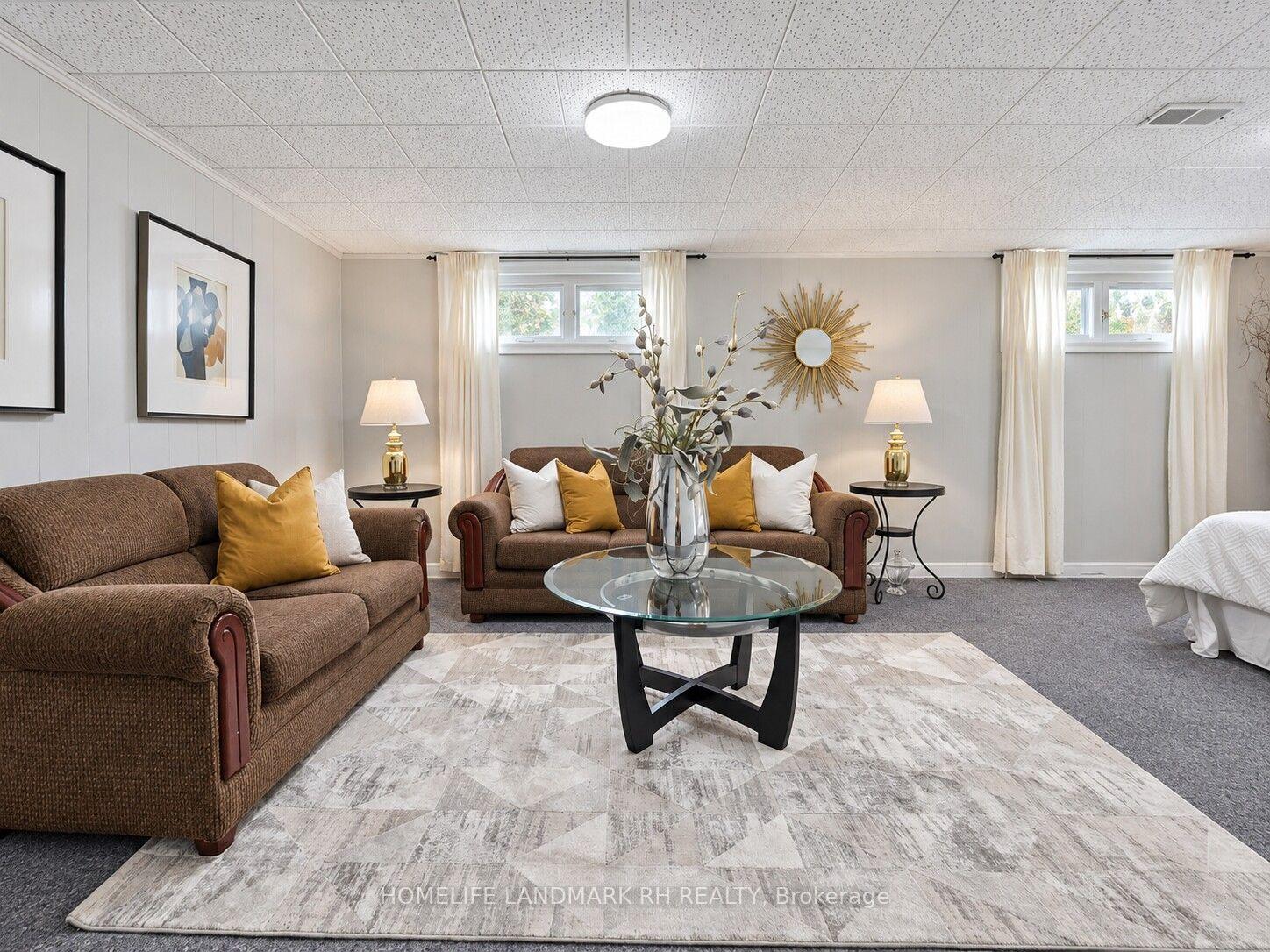 Photo 23 of 164 Marchington Circle, Scarborough, Wexford-Maryvale — HOMEH