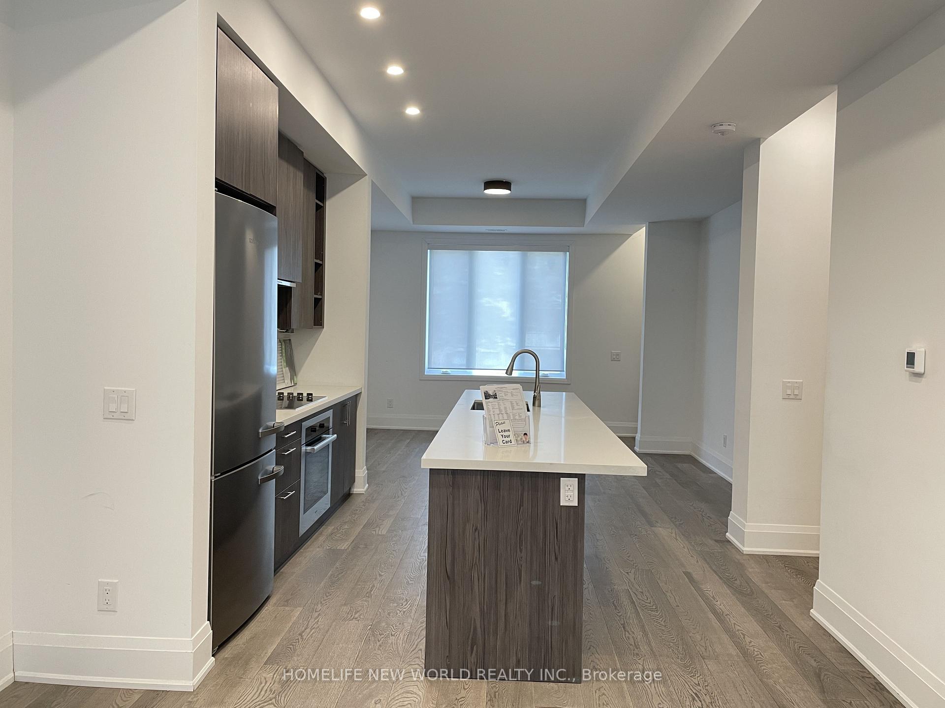 Photo 10 of Unit 2, 25 Dervock Crescent, North York, Bayview Village — HOMEH