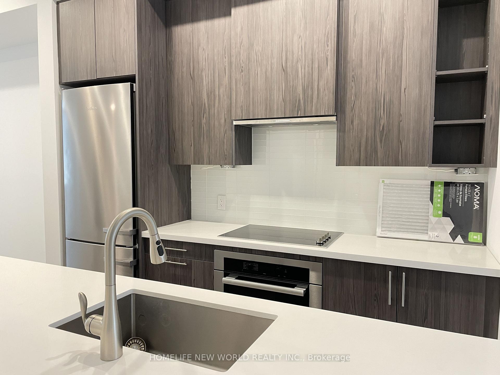 Photo 13 of Unit 2, 25 Dervock Crescent, North York, Bayview Village — HOMEH