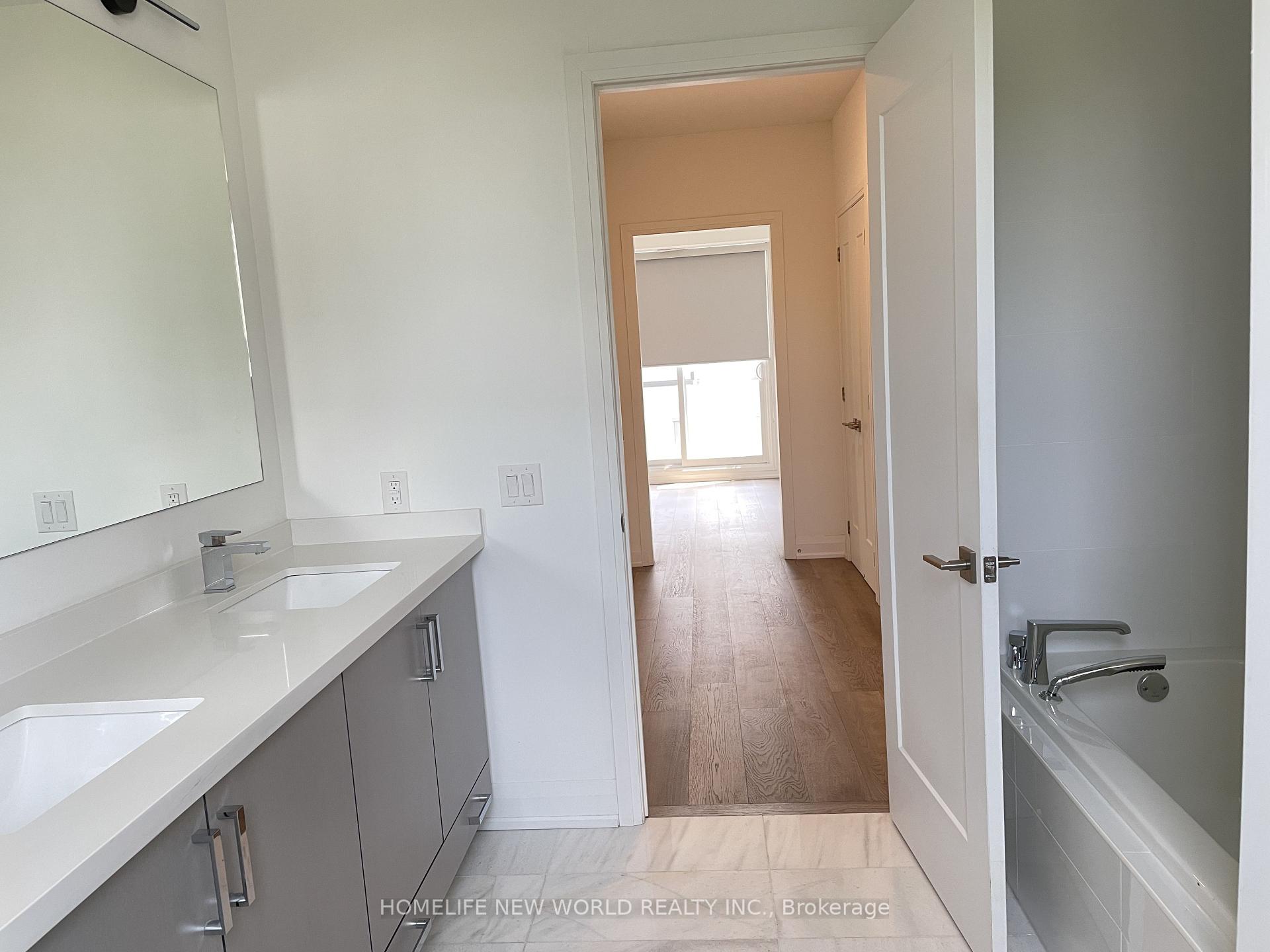 Photo 26 of Unit 2, 25 Dervock Crescent, North York, Bayview Village — HOMEH