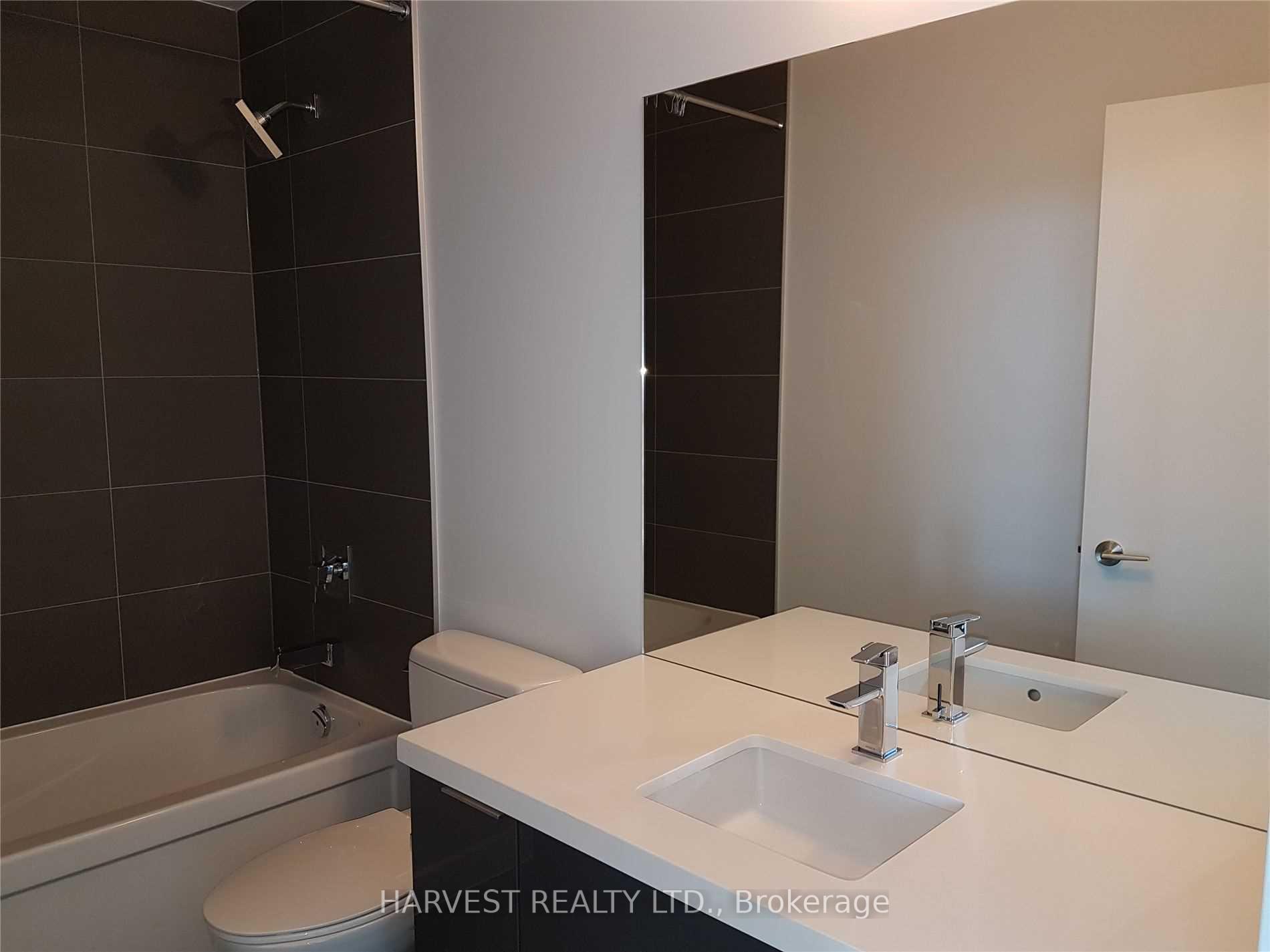 Photo 15 of Unit 5010, 8 Eglinton Avenue E, Toronto, Mount Pleasant West — HOMEH
