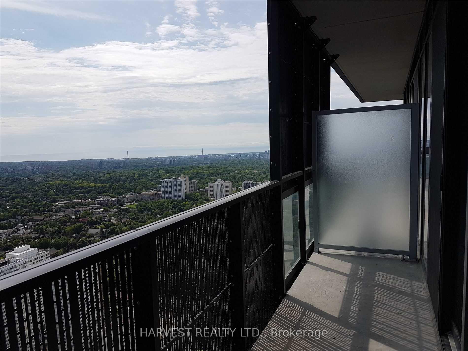 Photo 16 of Unit 5010, 8 Eglinton Avenue E, Toronto, Mount Pleasant West — HOMEH