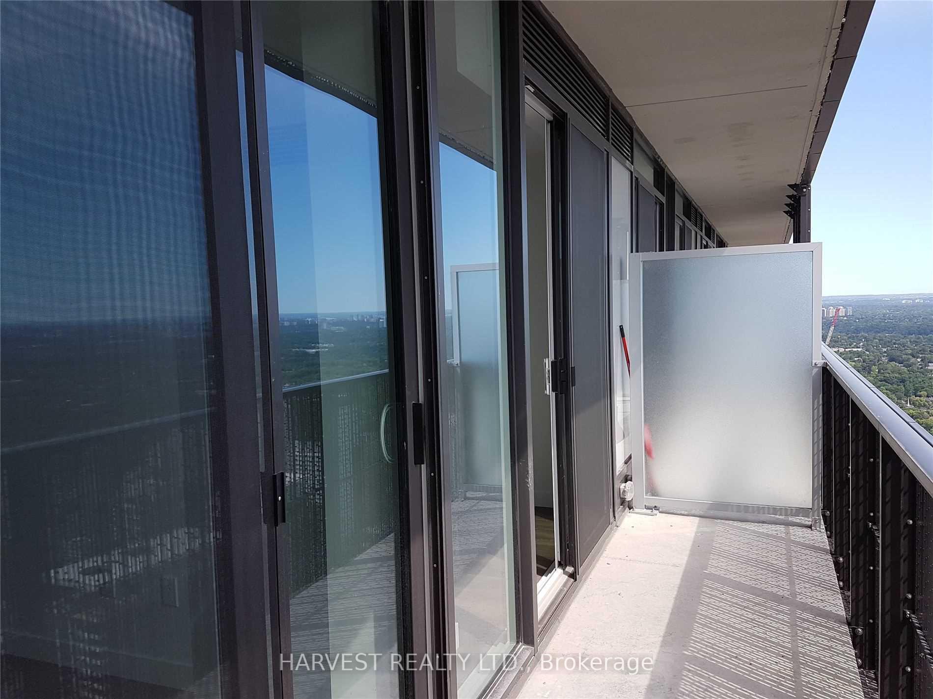 Photo 17 of Unit 5010, 8 Eglinton Avenue E, Toronto, Mount Pleasant West — HOMEH