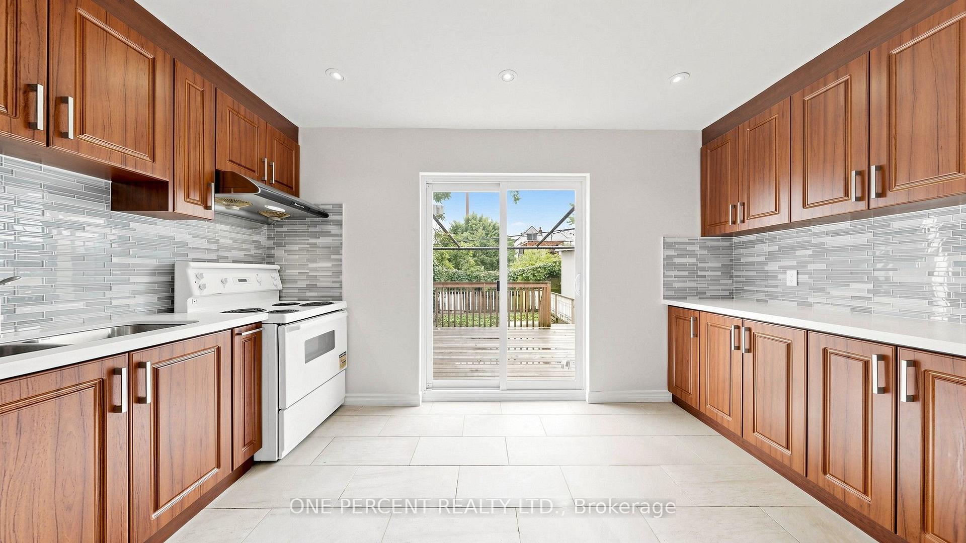 Photo 17 of 187 Simpson Avenue, Toronto, North Riverdale — HOMEH