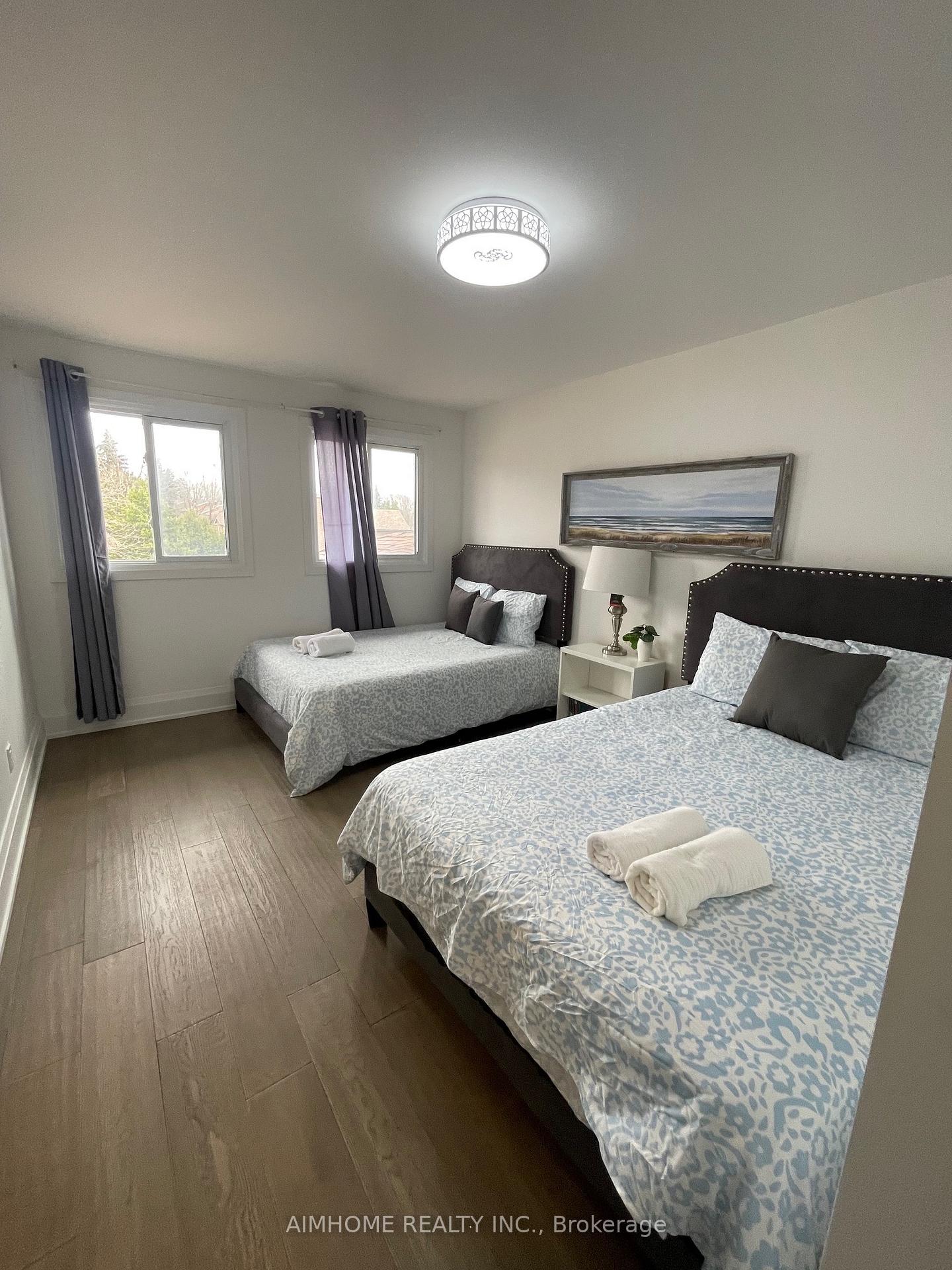 Photo 14 of Unit Main, 166 Fincham Avenue, Markham, Markham Village — HOMEH
