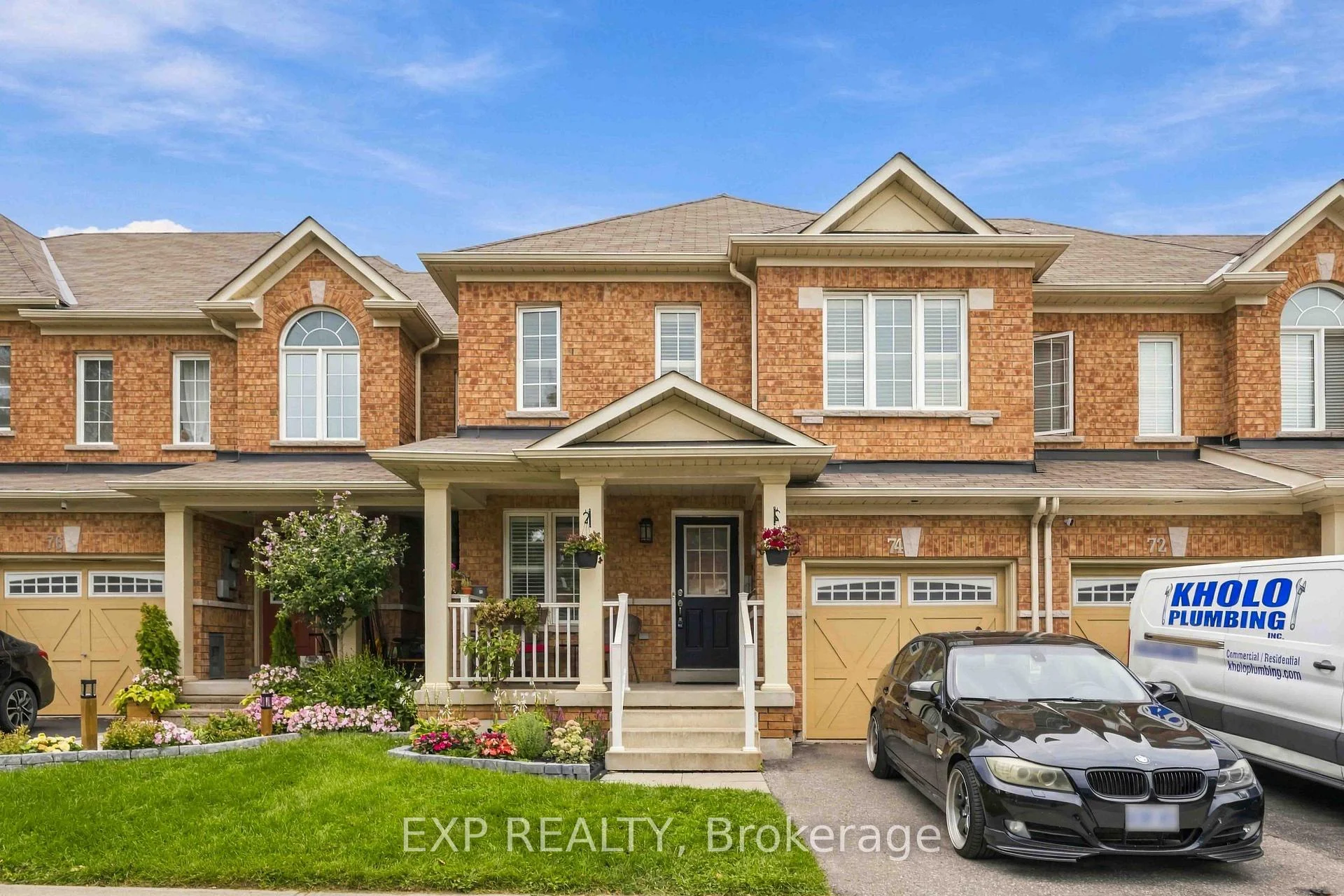Photo 3 of 74 Elliottglen Drive, Ajax, Northeast Ajax — HOMEH