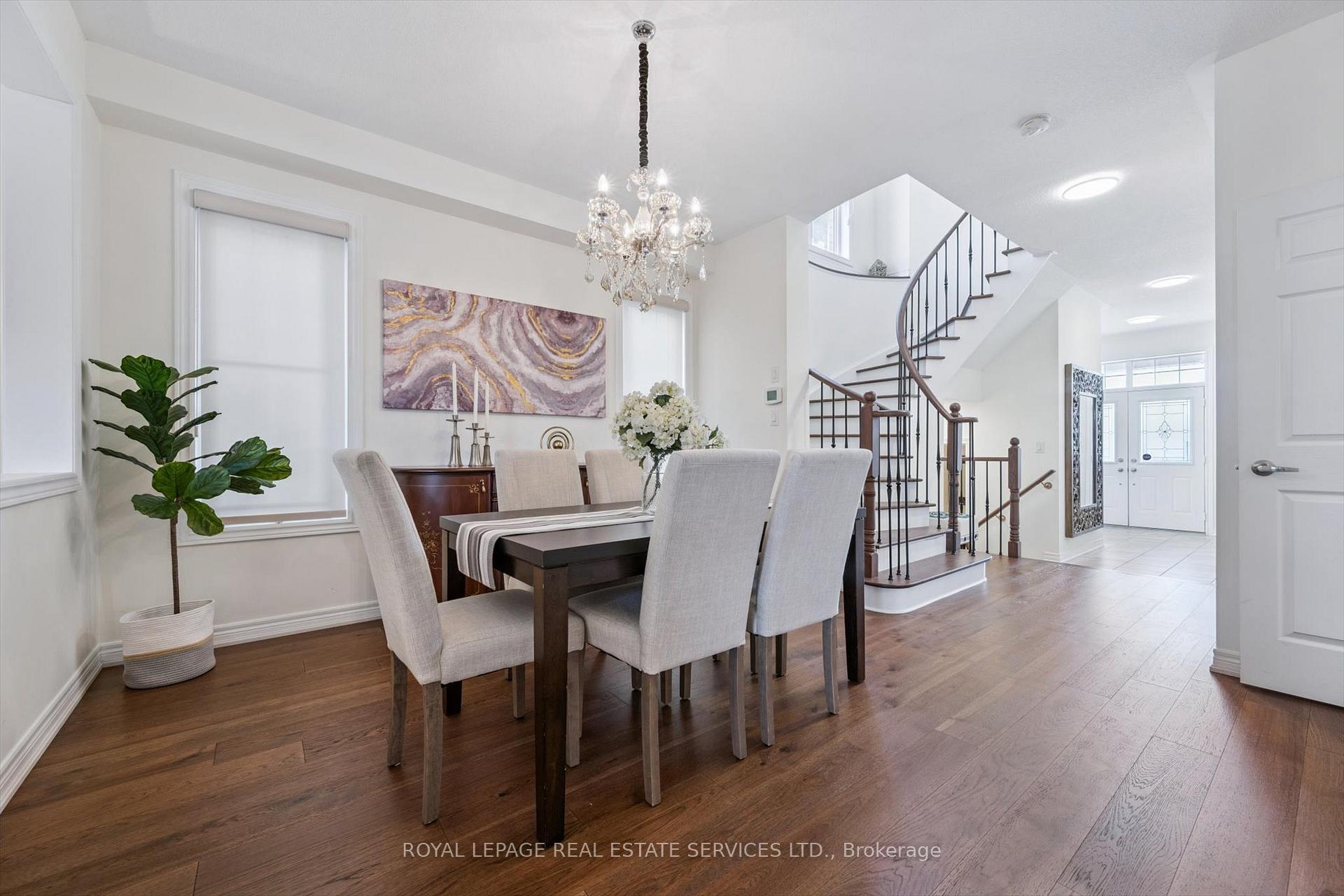 Photo 8 of 2517 Pine Glen Road, Oakville, Westmount — HOMEH