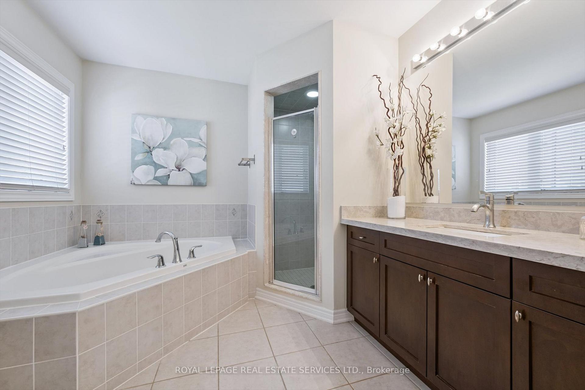 Photo 24 of 2517 Pine Glen Road, Oakville, Westmount — HOMEH