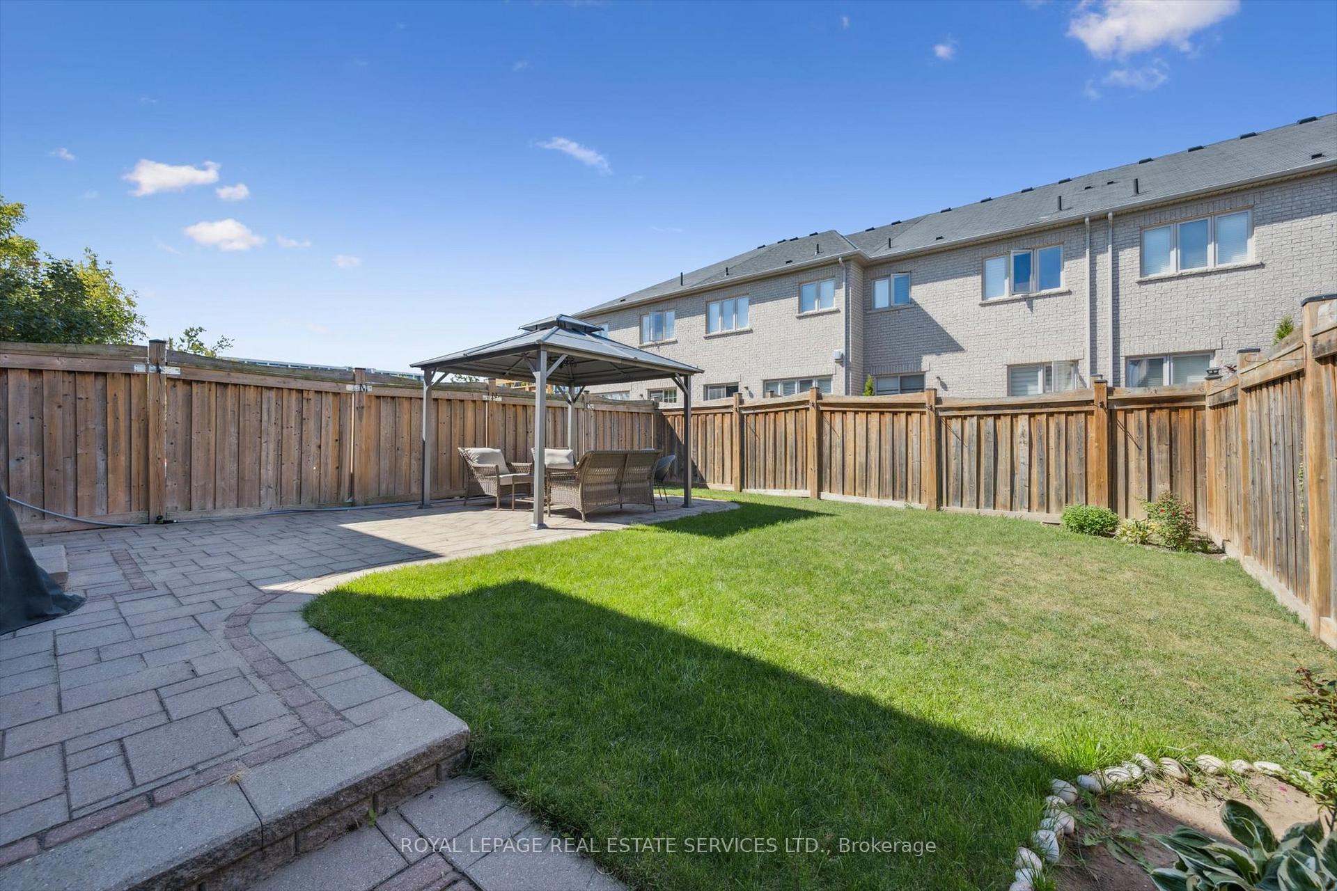 Photo 37 of 2517 Pine Glen Road, Oakville, Westmount — HOMEH