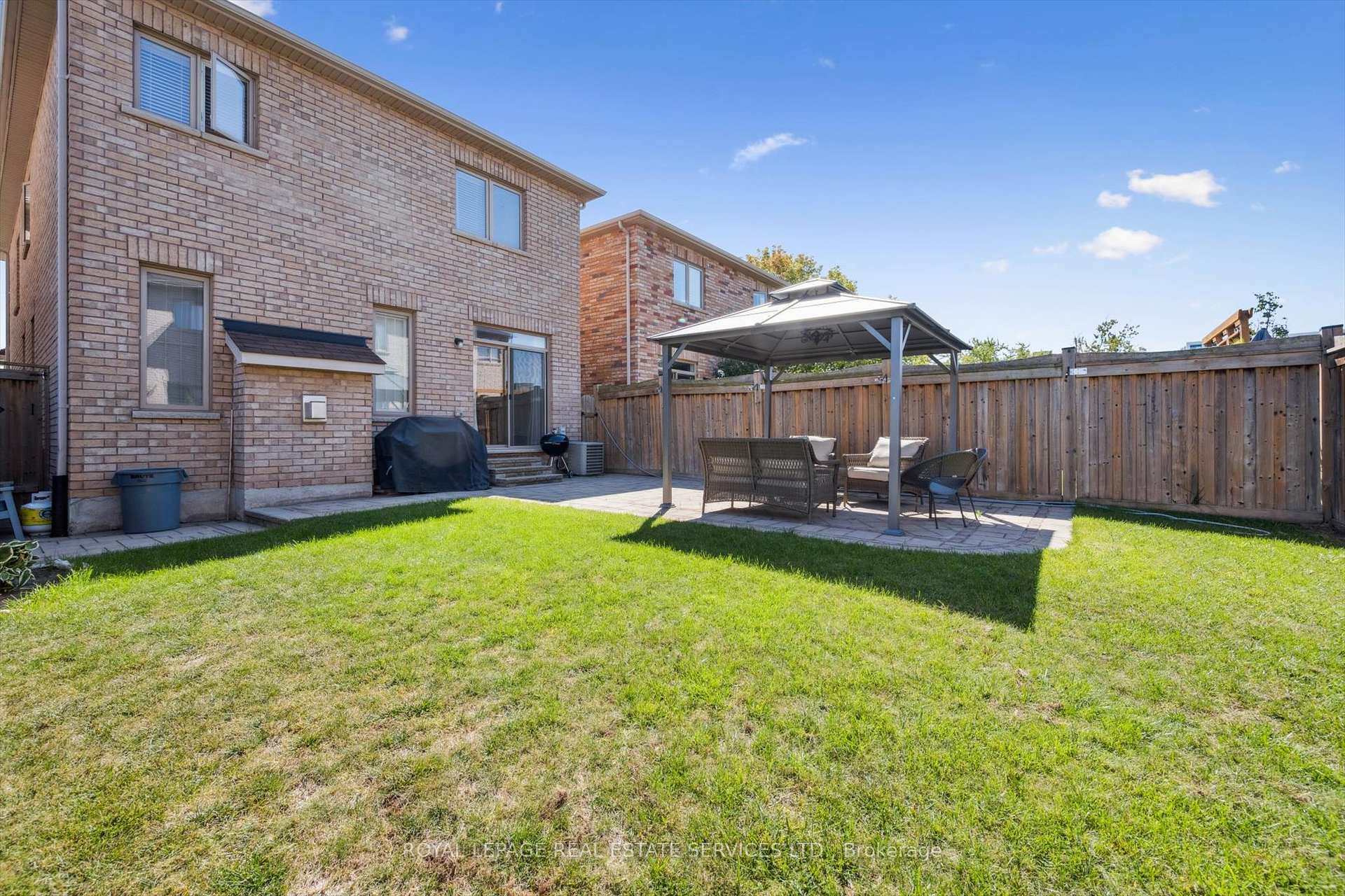 Photo 38 of 2517 Pine Glen Road, Oakville, Westmount — HOMEH